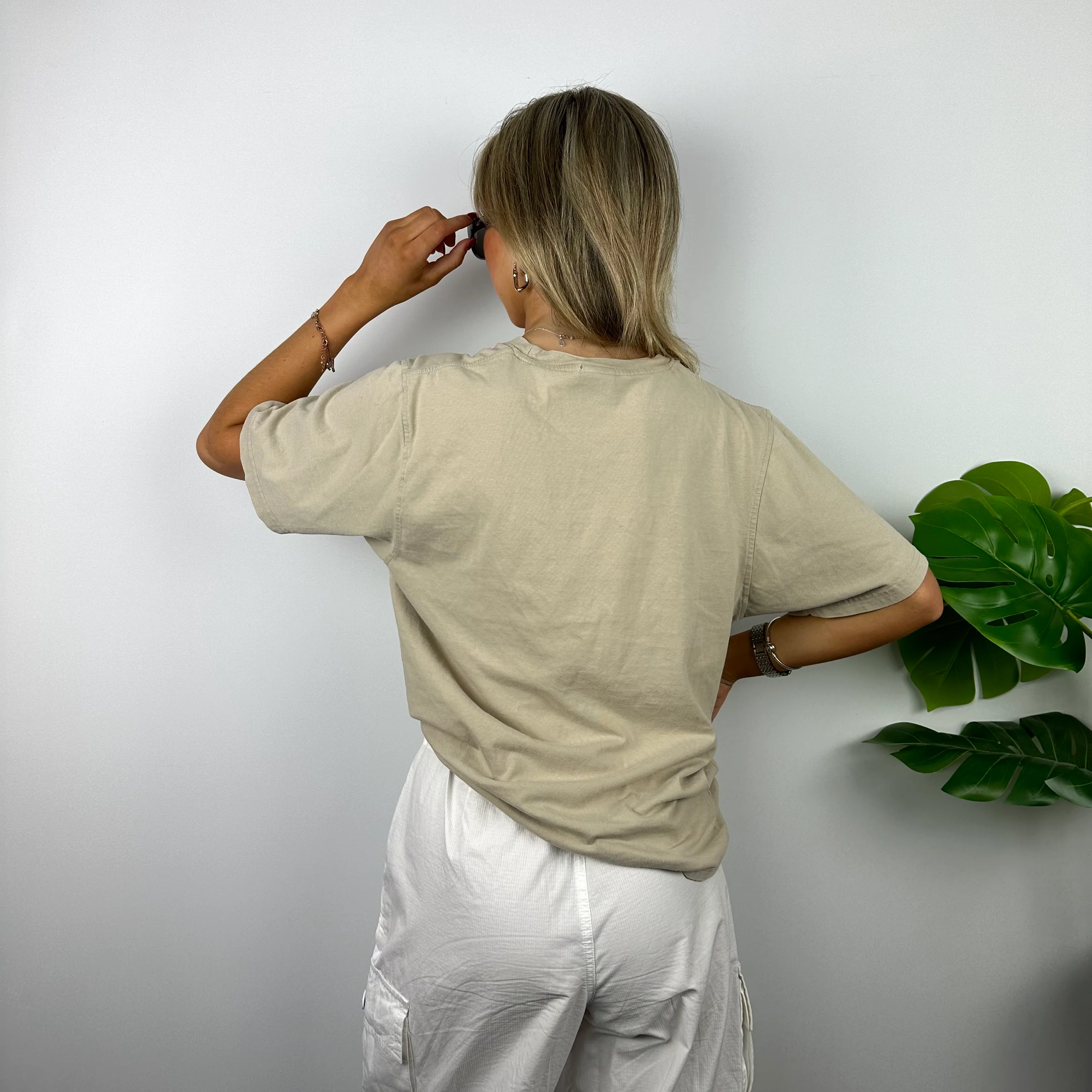 Nike Beige Embroidered Swoosh T Shirt (M) - Image 7