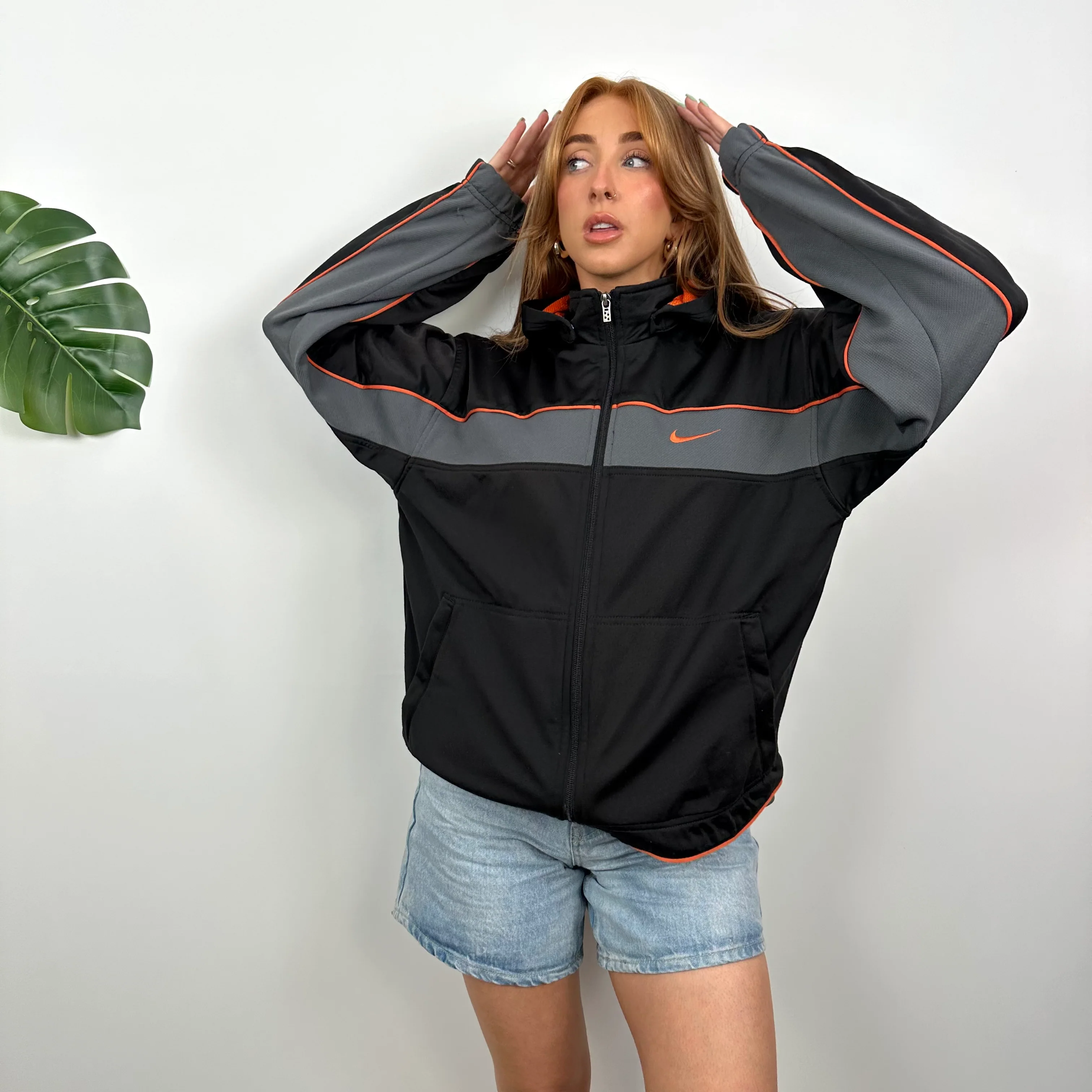 Nike Black and Grey Embroidered Swoosh Zip Up Hoodie Jacket (XL) - Image 4