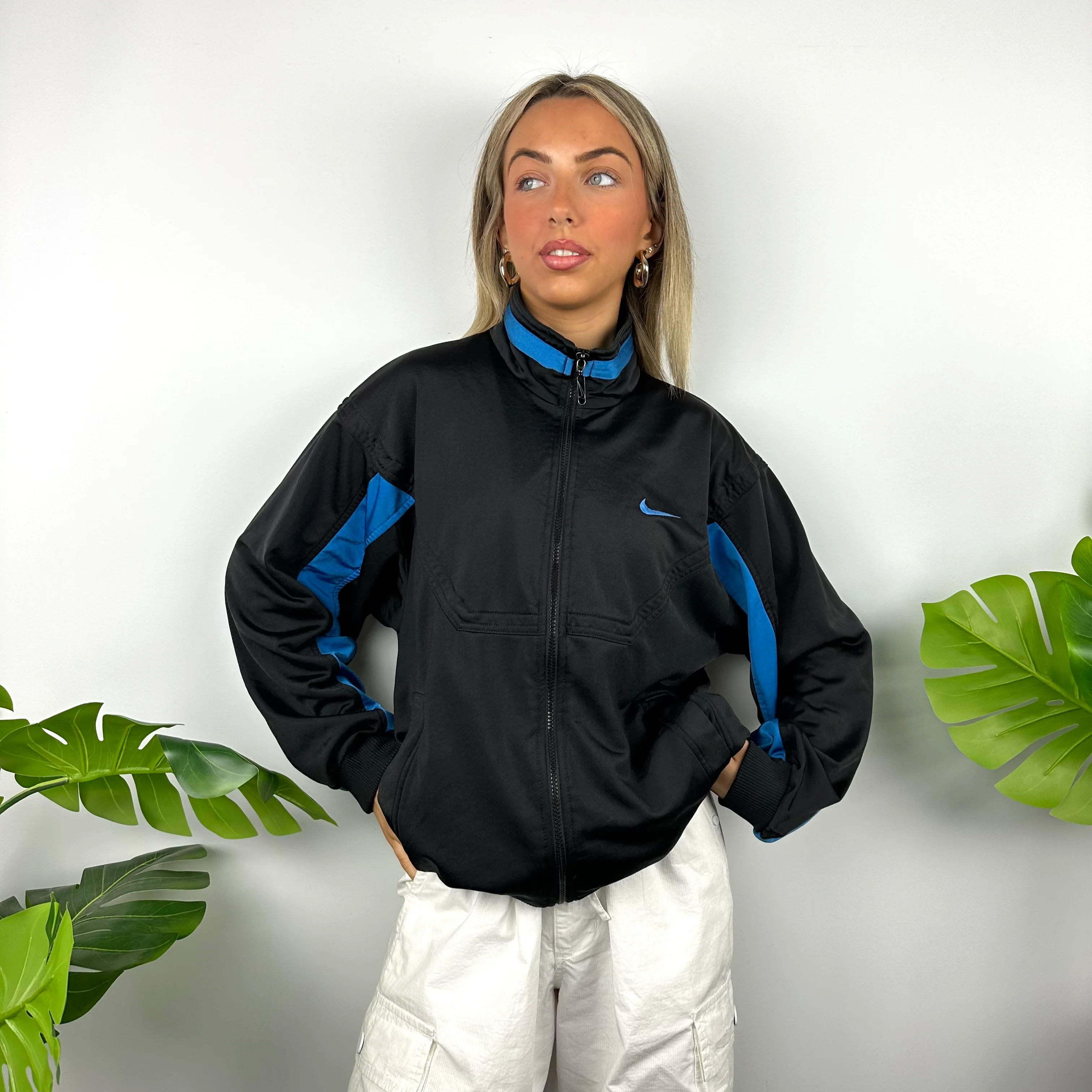 Nike Black & Blue Embroidered Spell Out Track Jacket (M) - Image 4