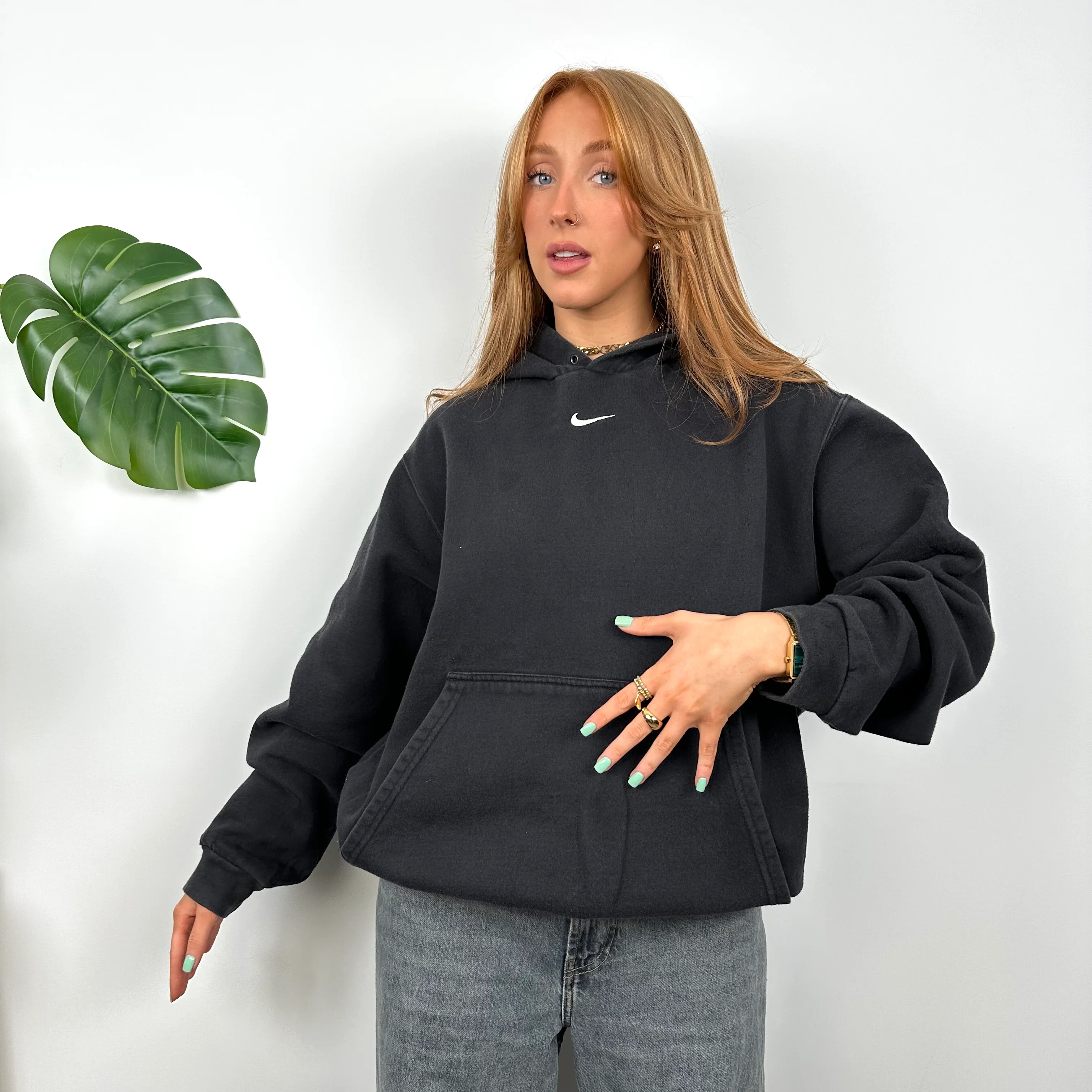 Nike Black Embroidered Centre Swoosh Hoodie (L) - Image 3