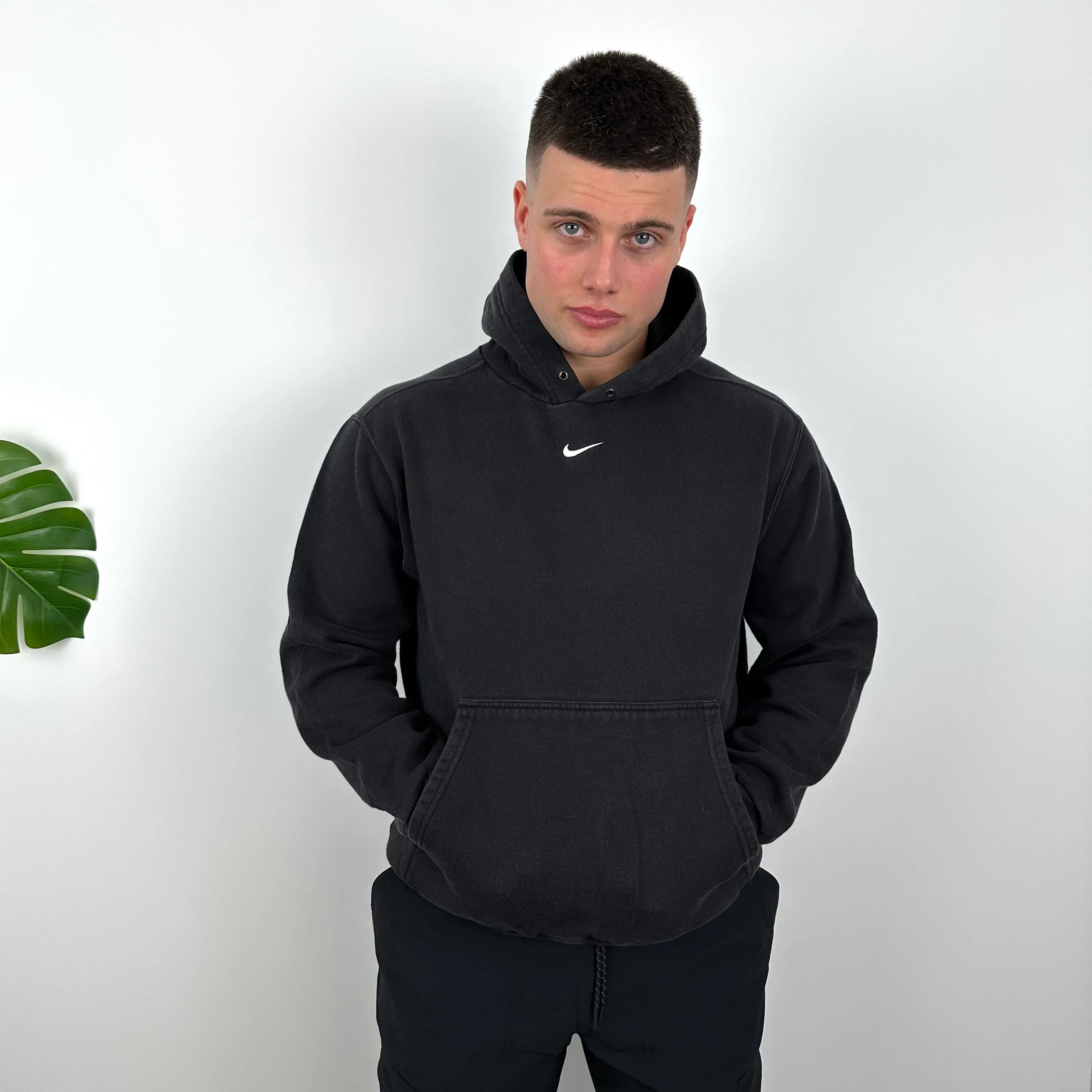 Nike Black Embroidered Centre Swoosh Hoodie (L) - Image 3
