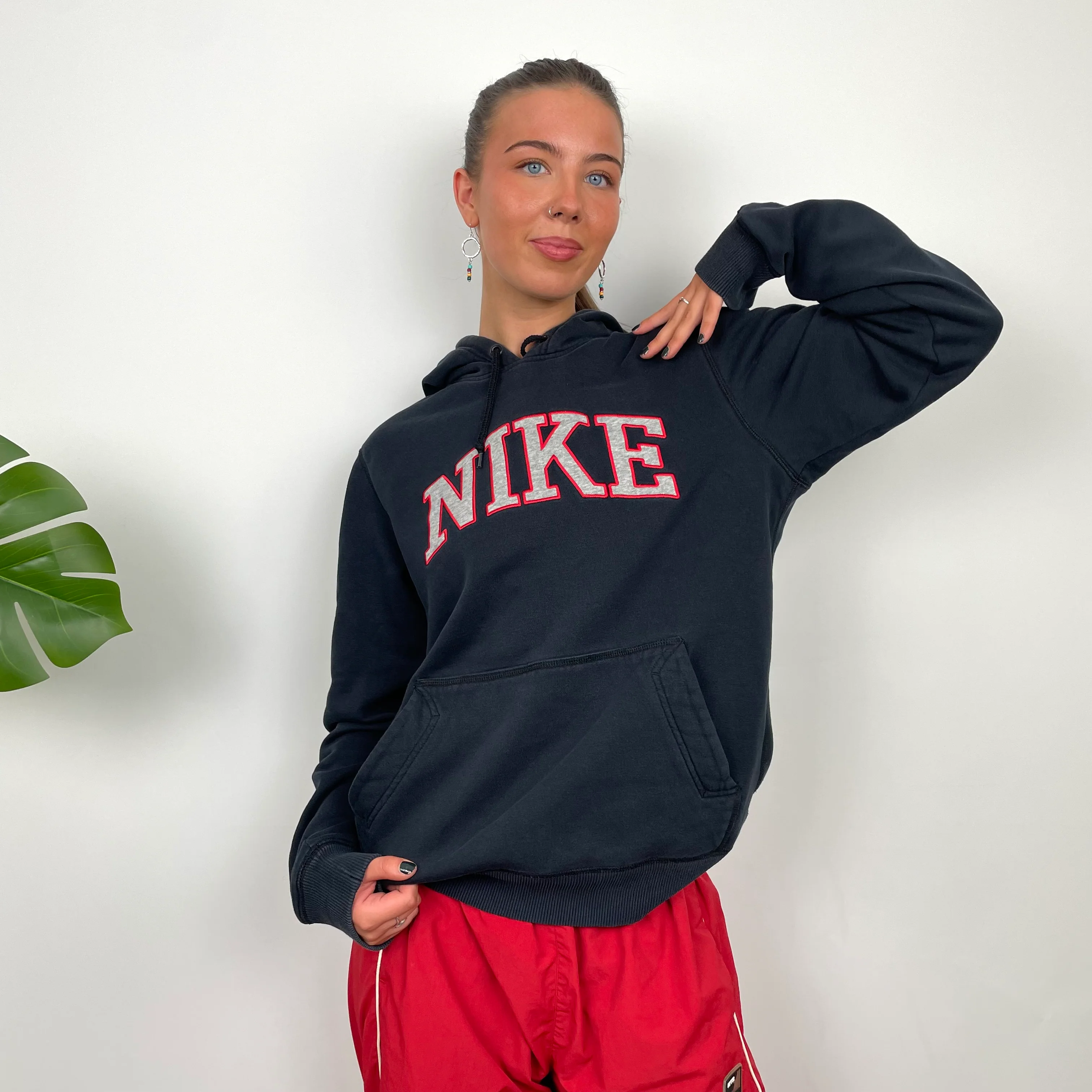 Nike Black Embroidered Spell Out Hoodie (M) - Image 3