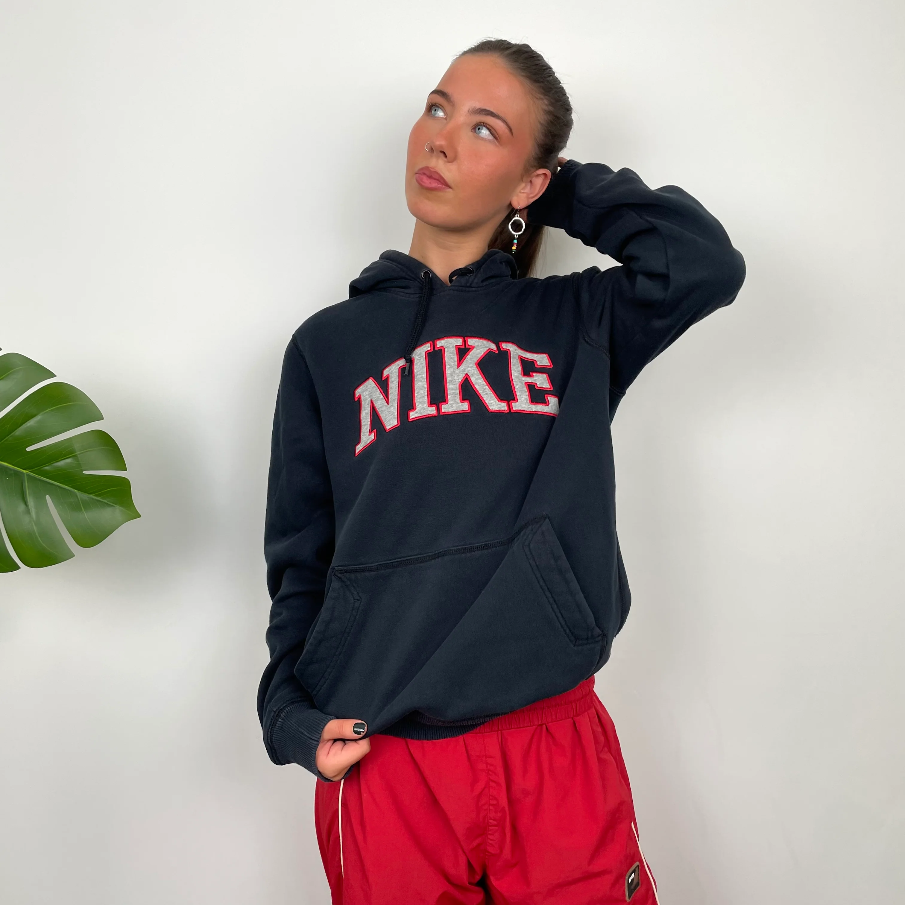 Nike Black Embroidered Spell Out Hoodie (M) - Image 4