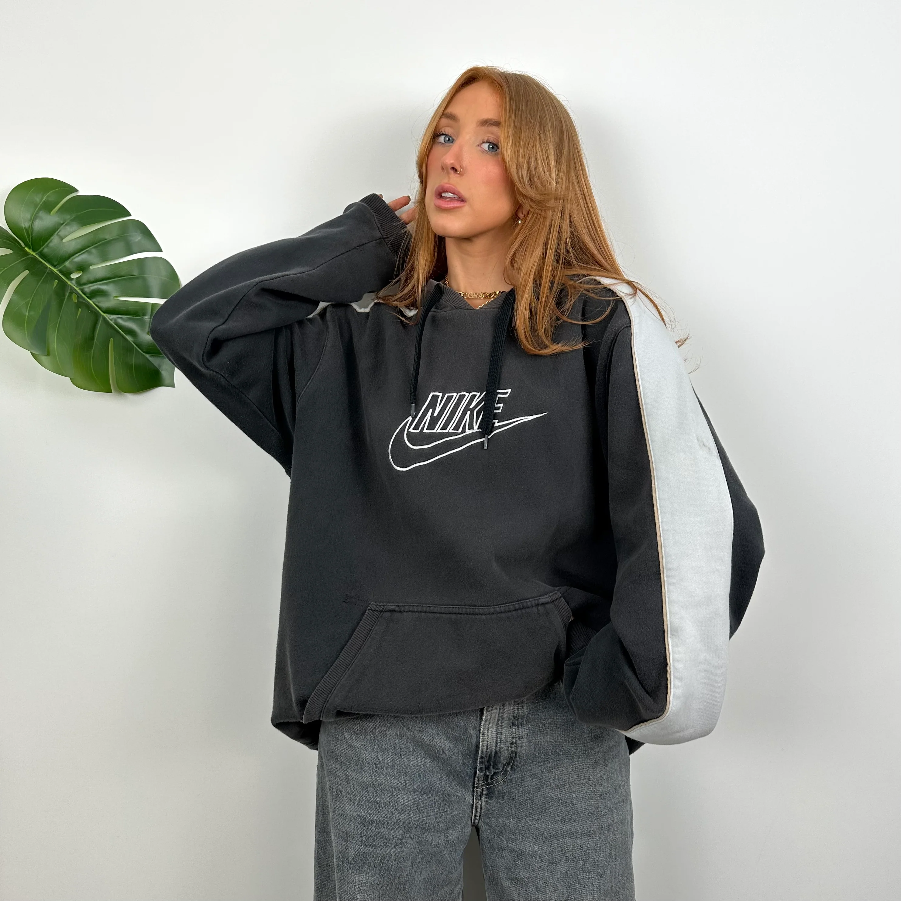 Nike Black Embroidered Spell Out Hoodie (XL) - Image 5