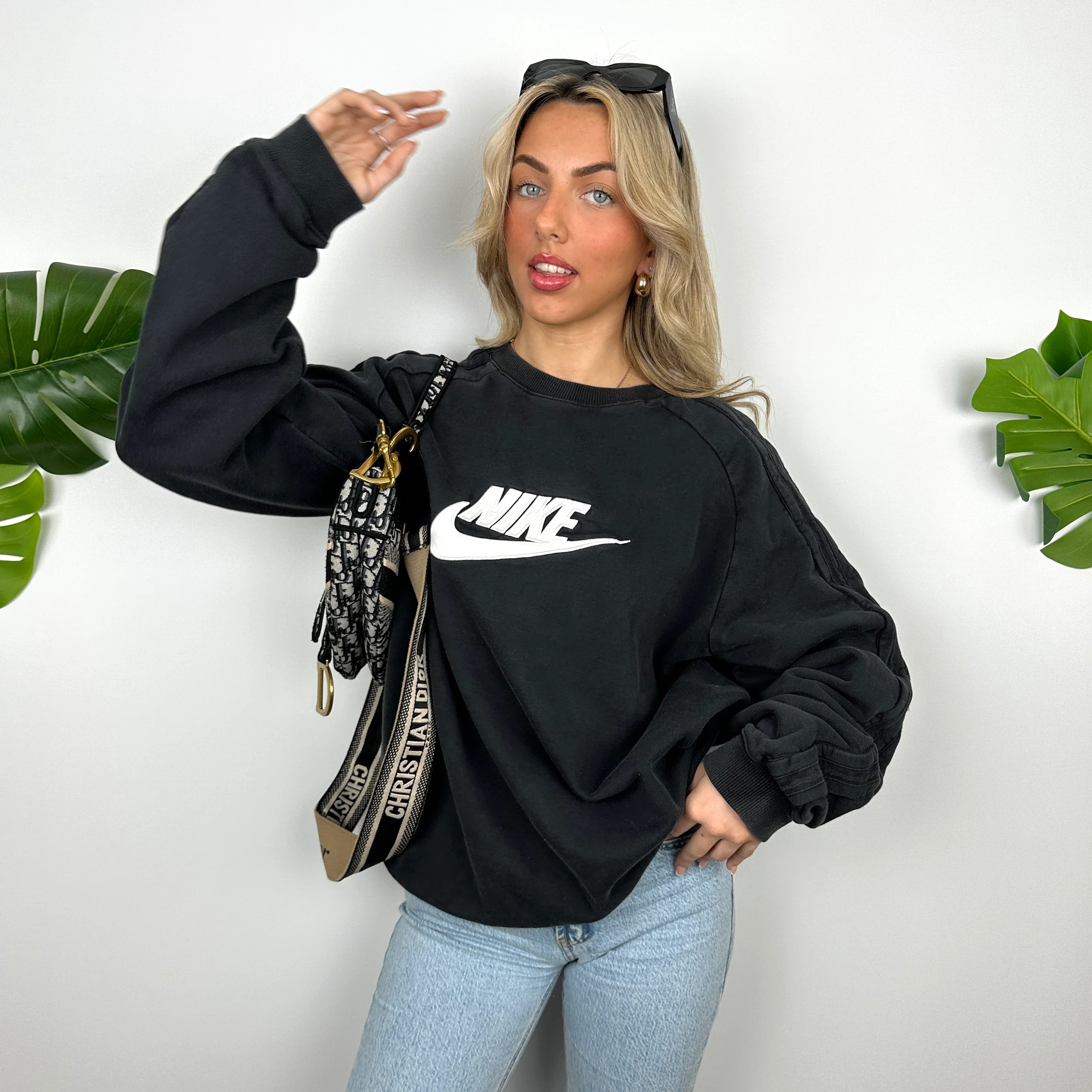Nike Black Embroidered Spell Out Sweatshirt (XL) - Image 4