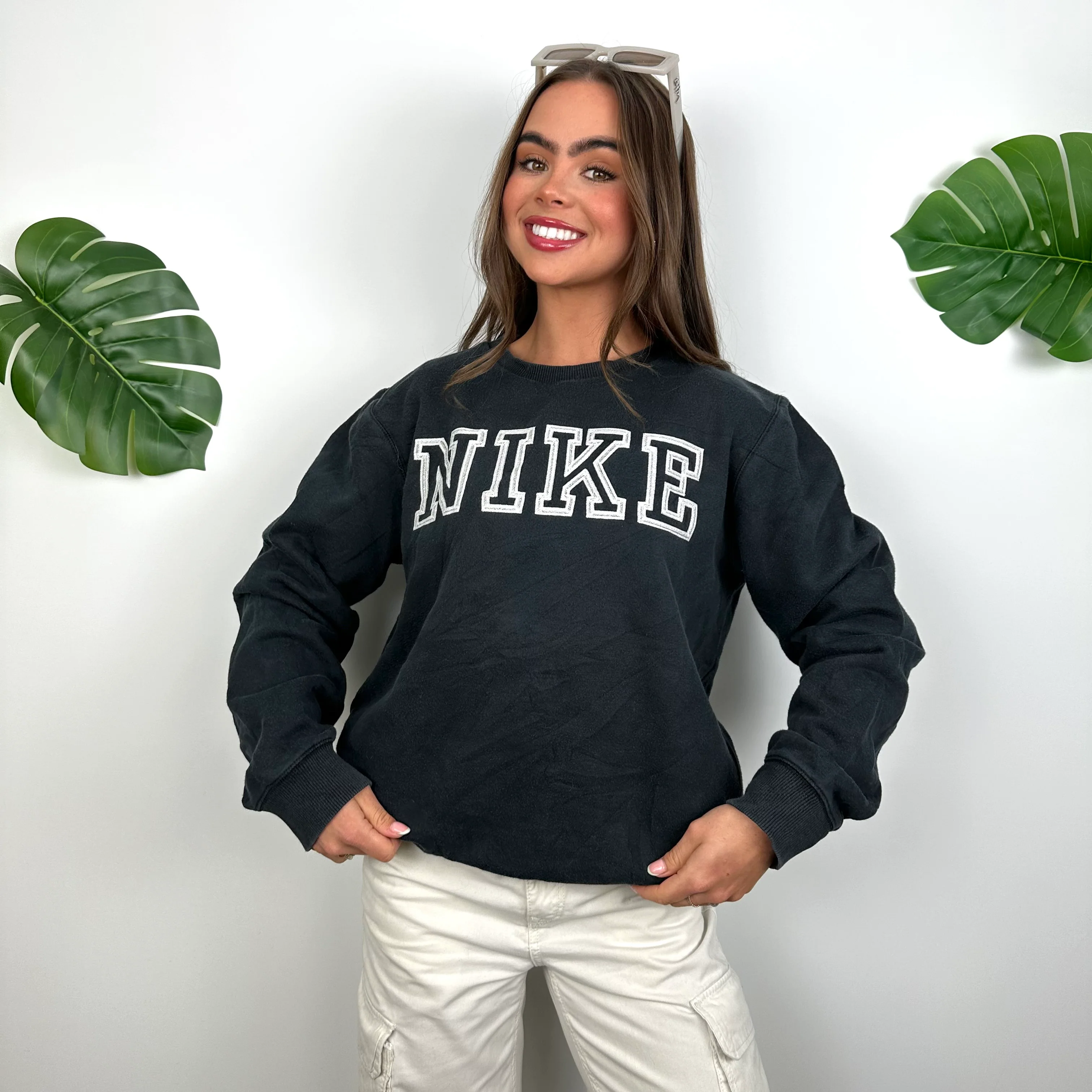 Nike Black Embroidered Spell Out Sweatshirt (S) - Image 3