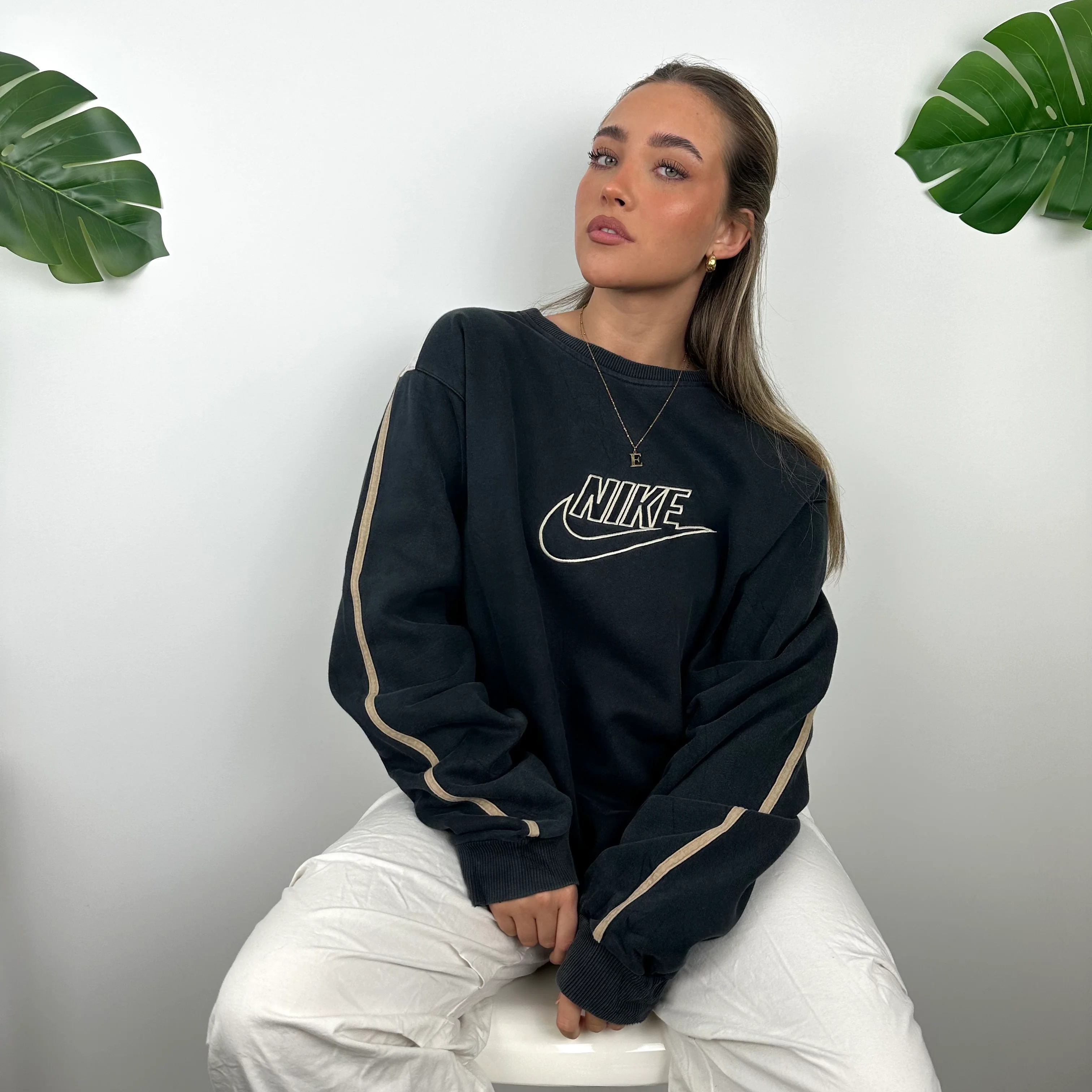 Nike Black Embroidered Spell Out Sweatshirt (XL) - Image 4