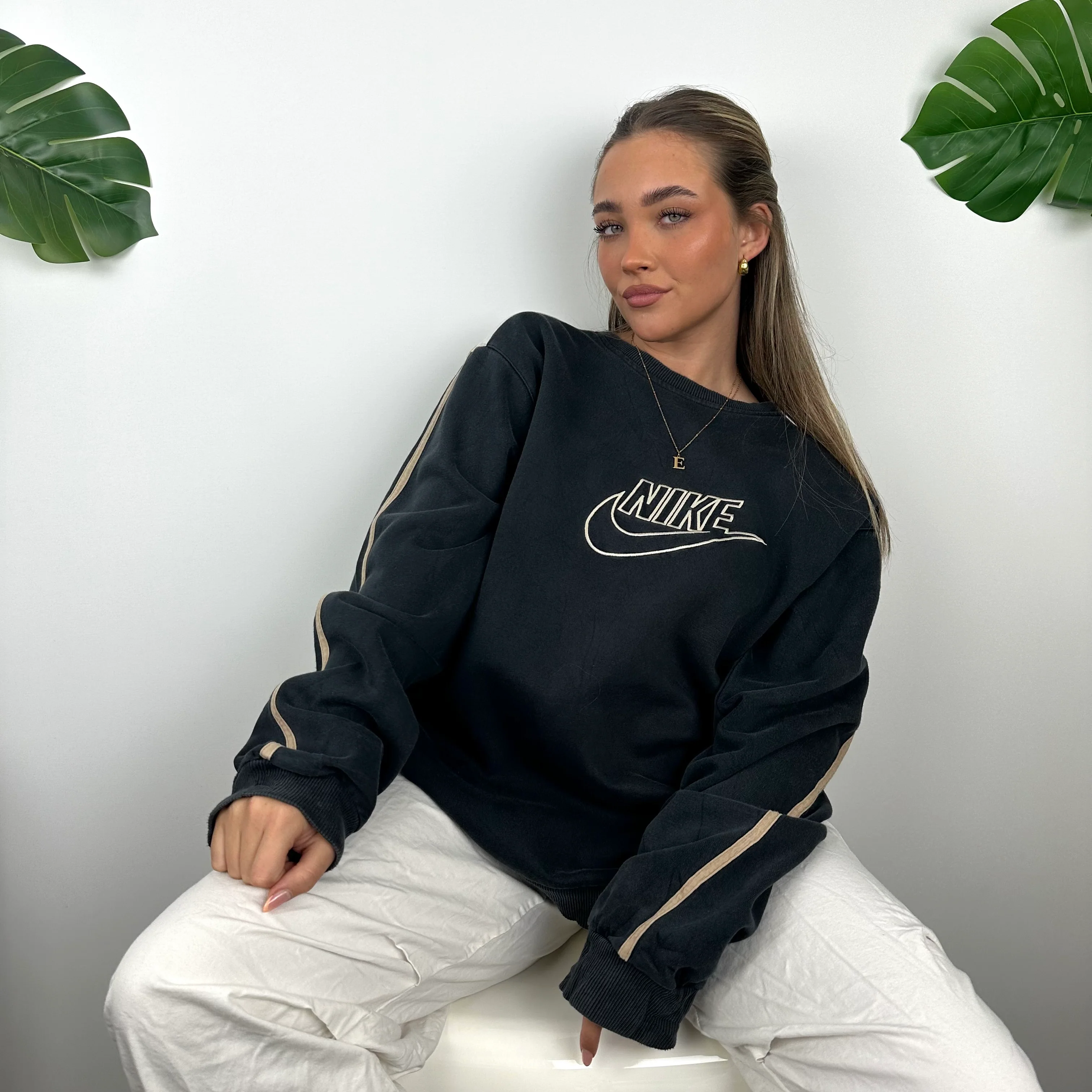 Nike Black Embroidered Spell Out Sweatshirt (XL) - Image 6