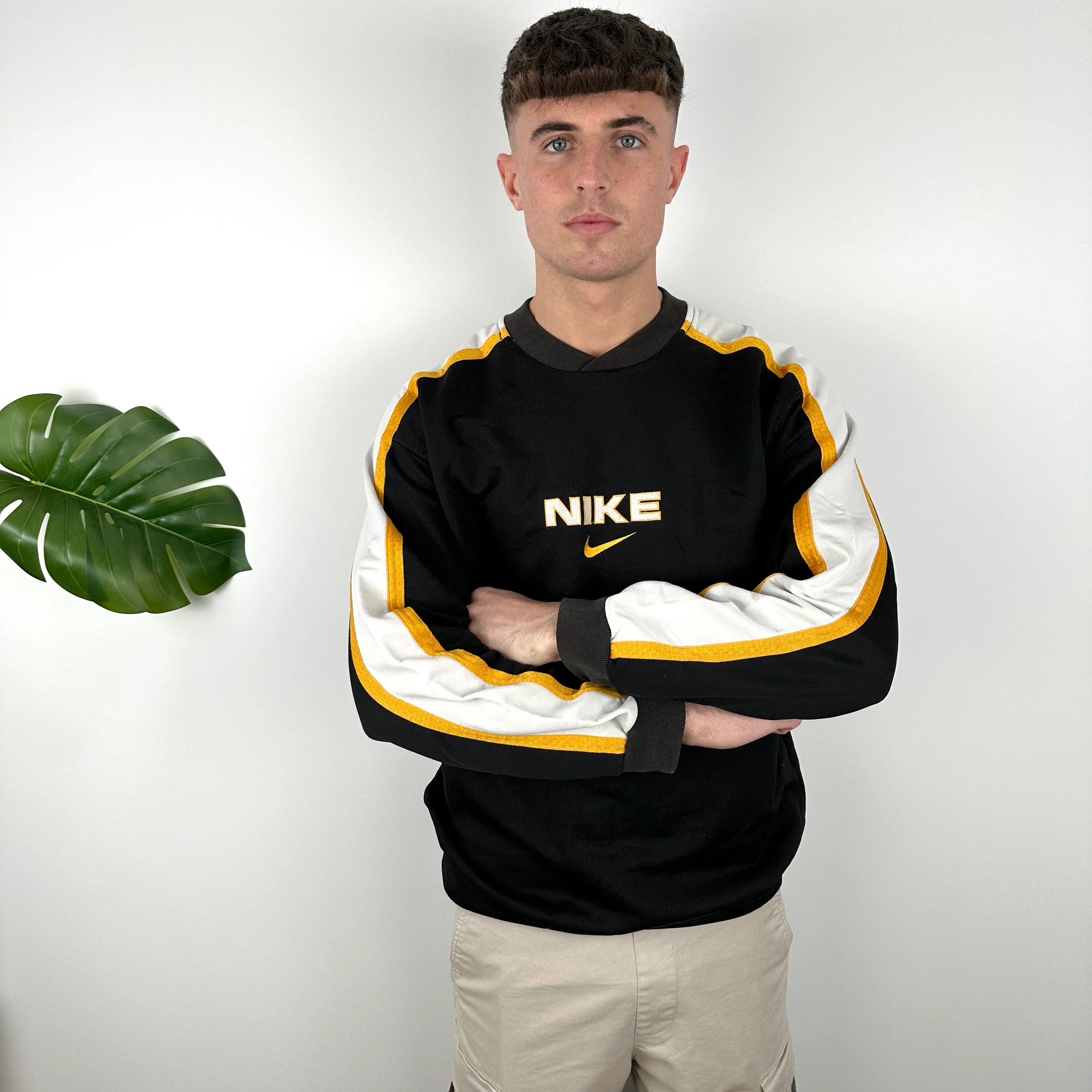 Nike Black Embroidered Spell Out Sweatshirt (XL) - Image 3