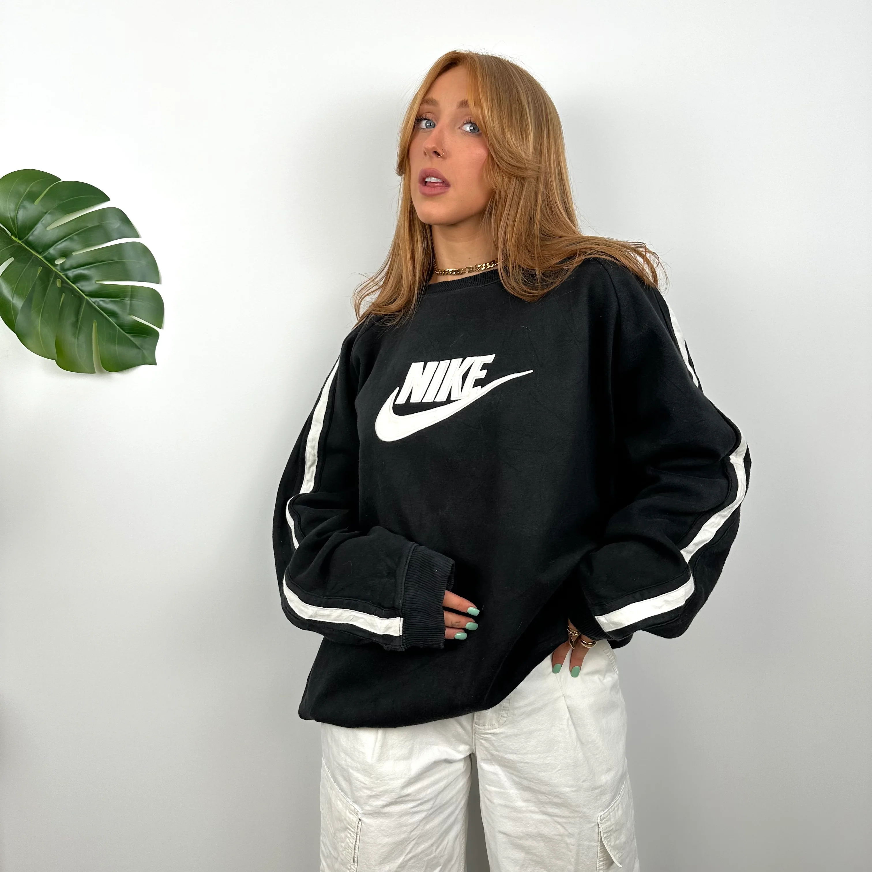 Nike Black Embroidered Spell Out Sweatshirt (L) - Image 4