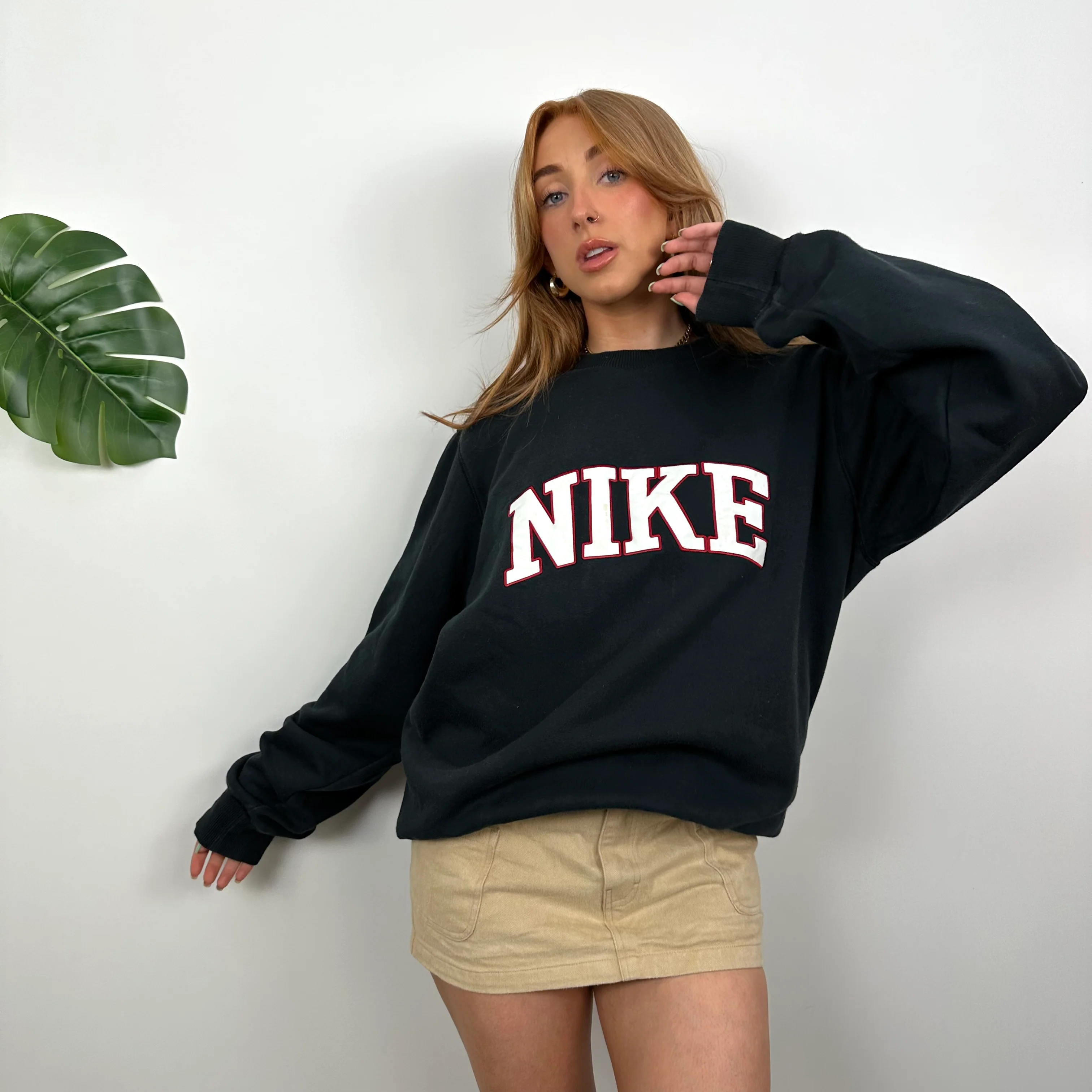 Nike Black Embroidered Spell Out Sweatshirt (M) - Image 2