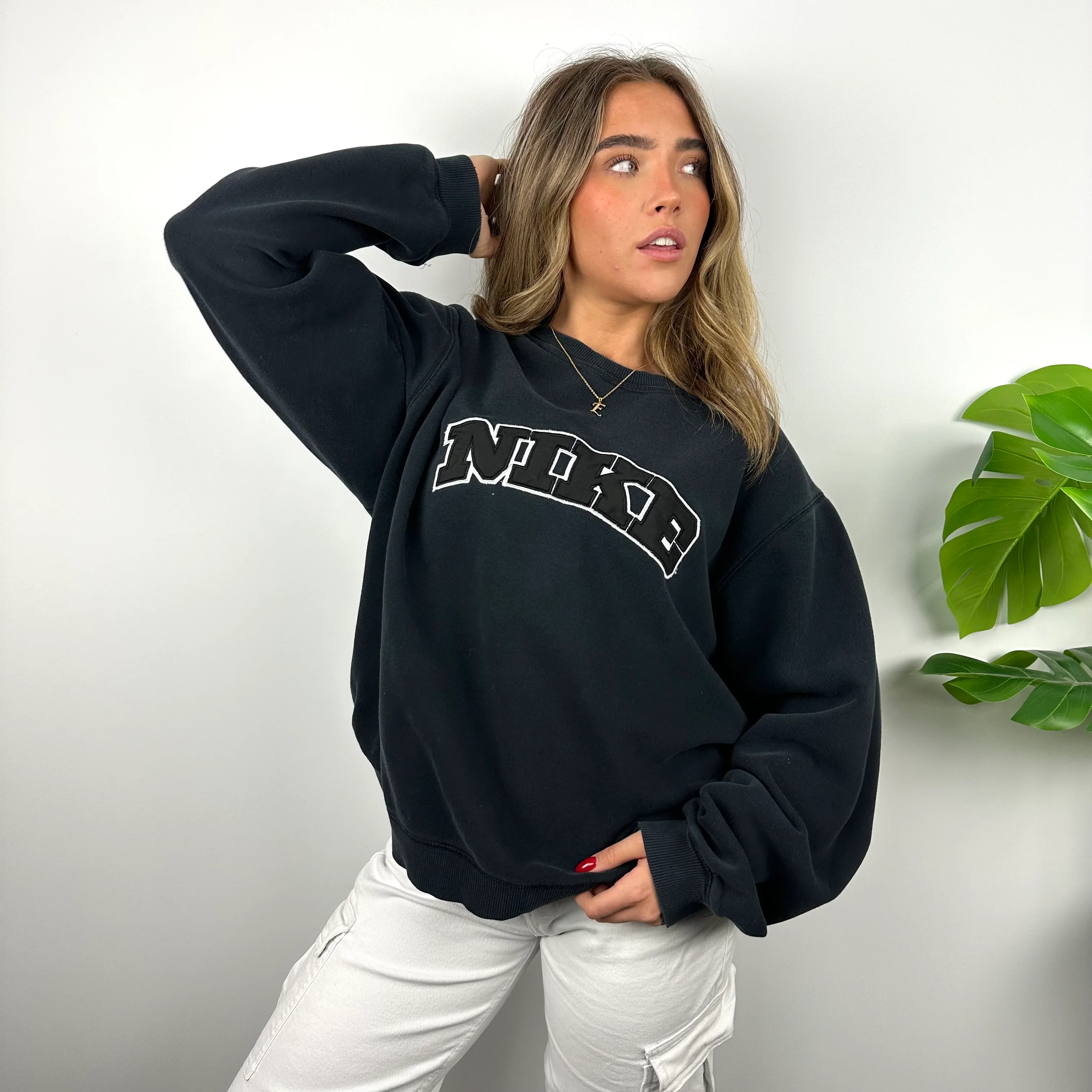 Nike Black Embroidered Spell Out Sweatshirt (L) - Image 6