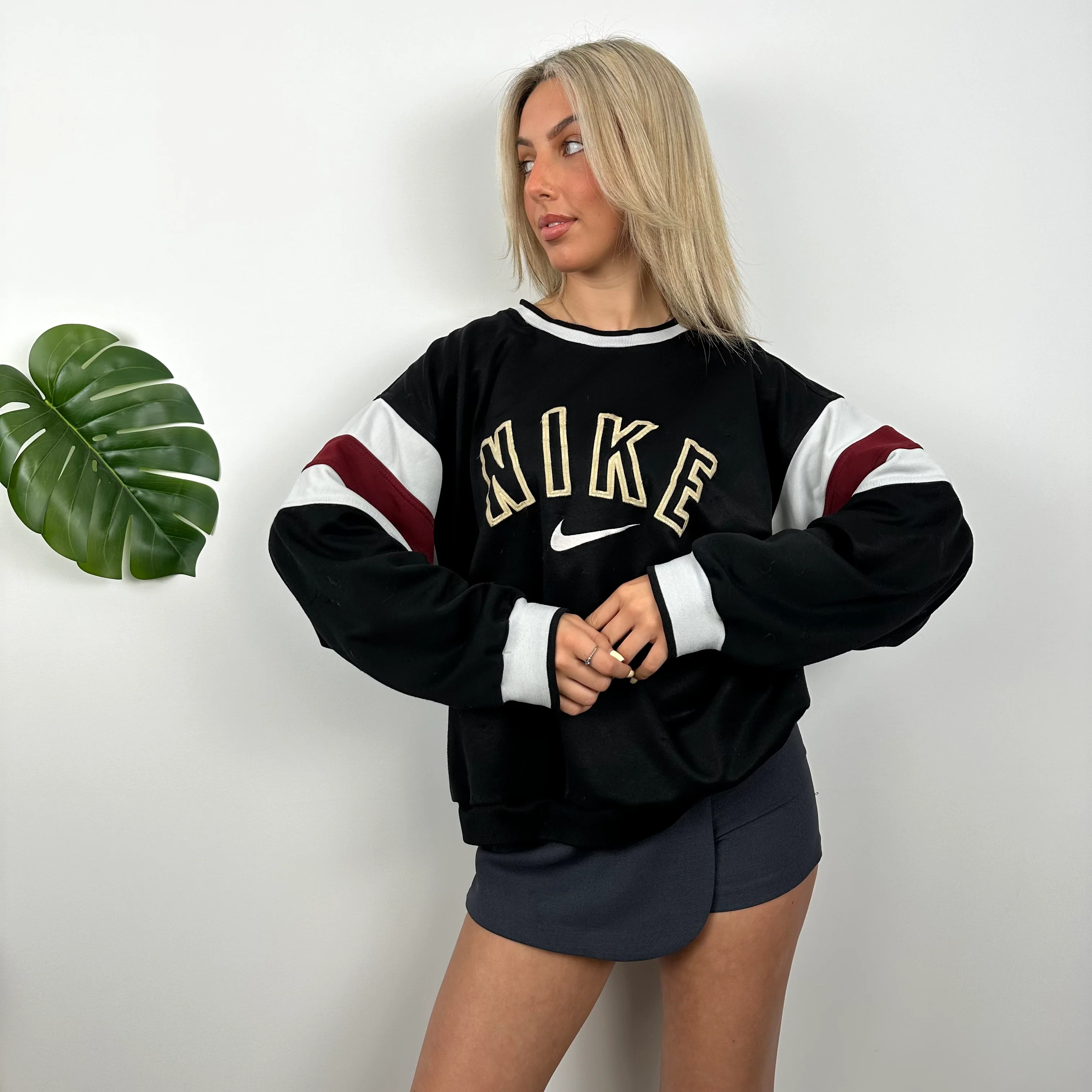 Nike Black Embroidered Spell Out Sweatshirt (M) - Image 5