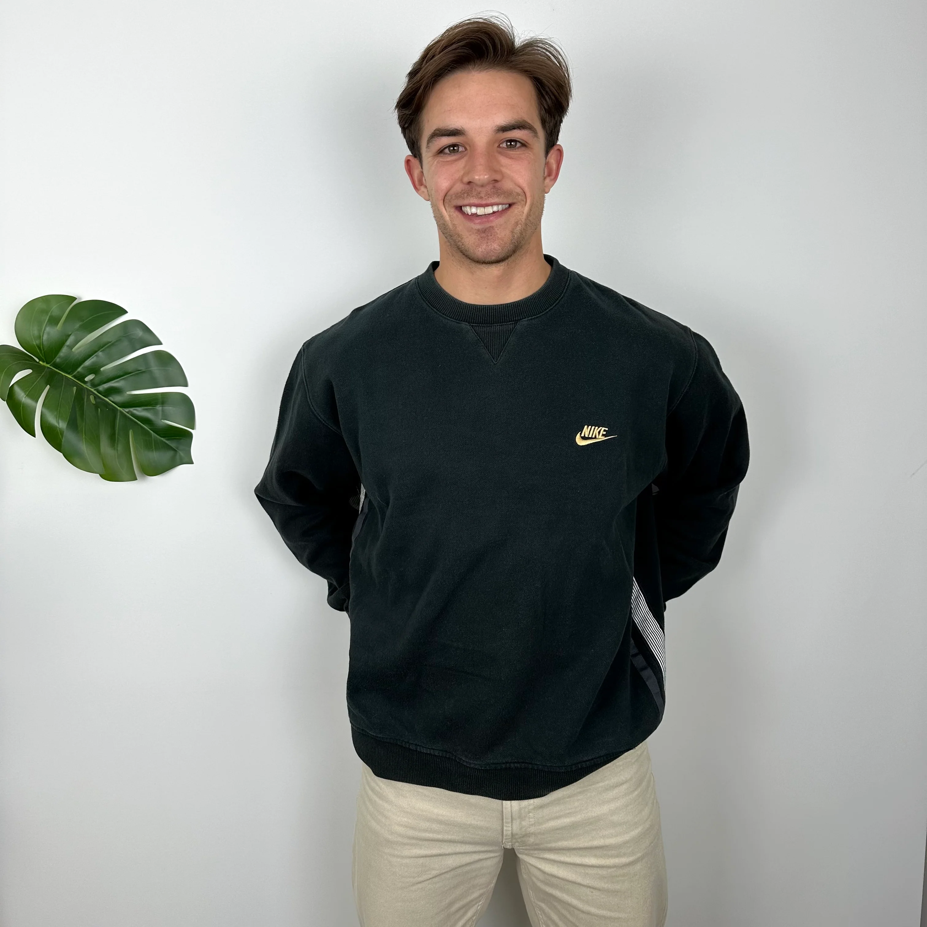 Nike Black Embroidered Spell Out Sweatshirt (L) - Image 3