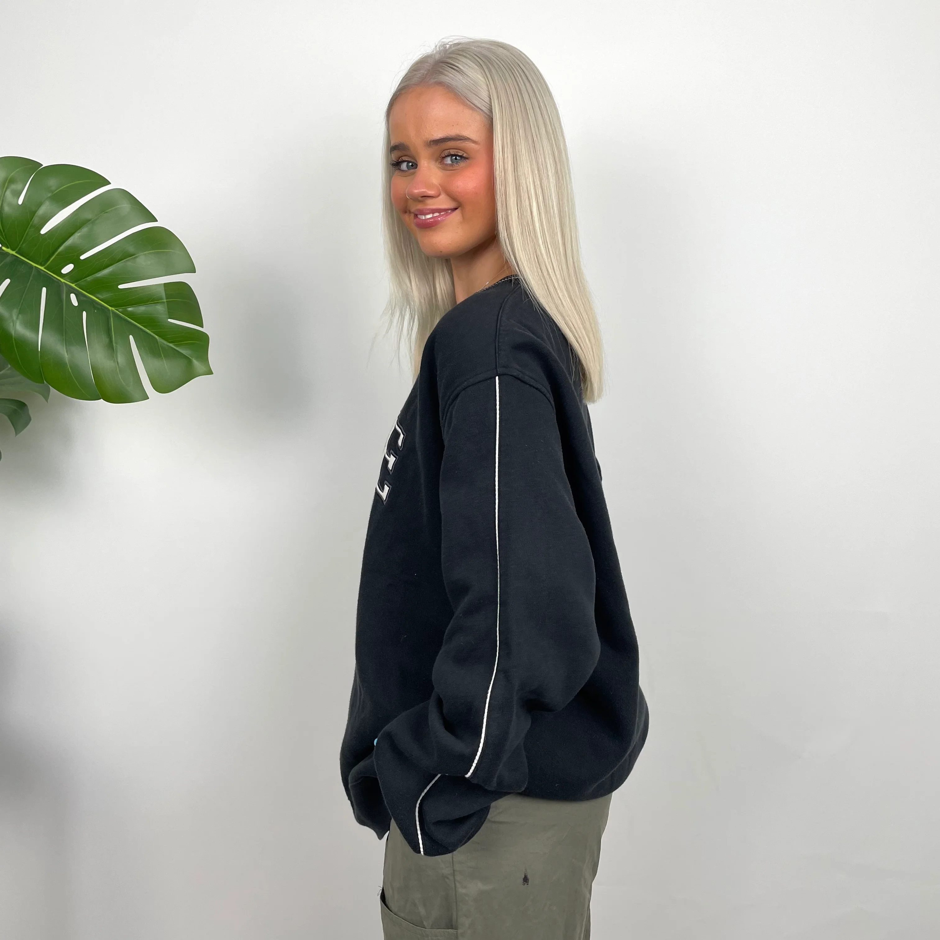 Nike Black Embroidered Spell Out Sweatshirt (L) - Image 3