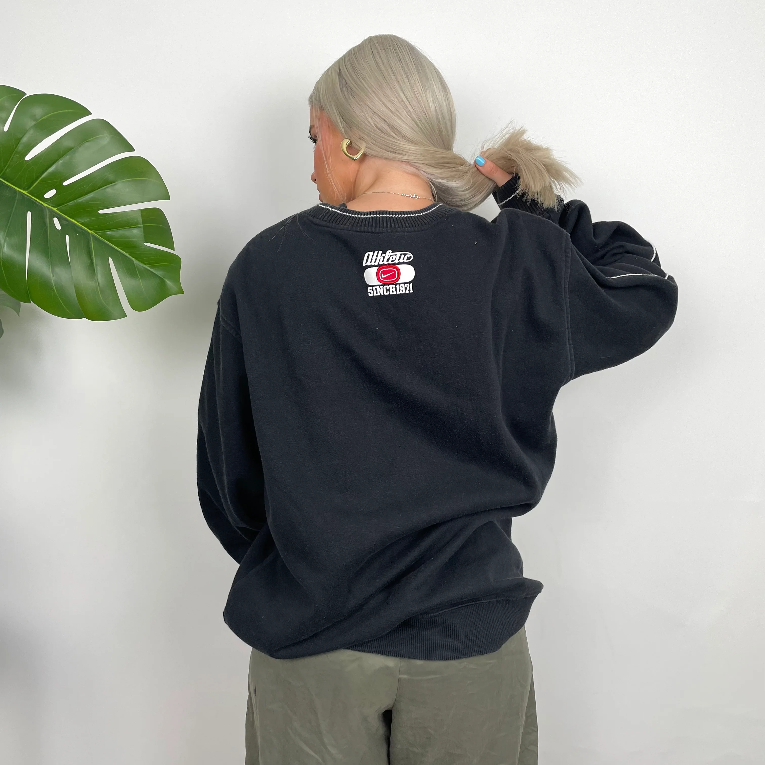 Nike Black Embroidered Spell Out Sweatshirt (L) - Image 6