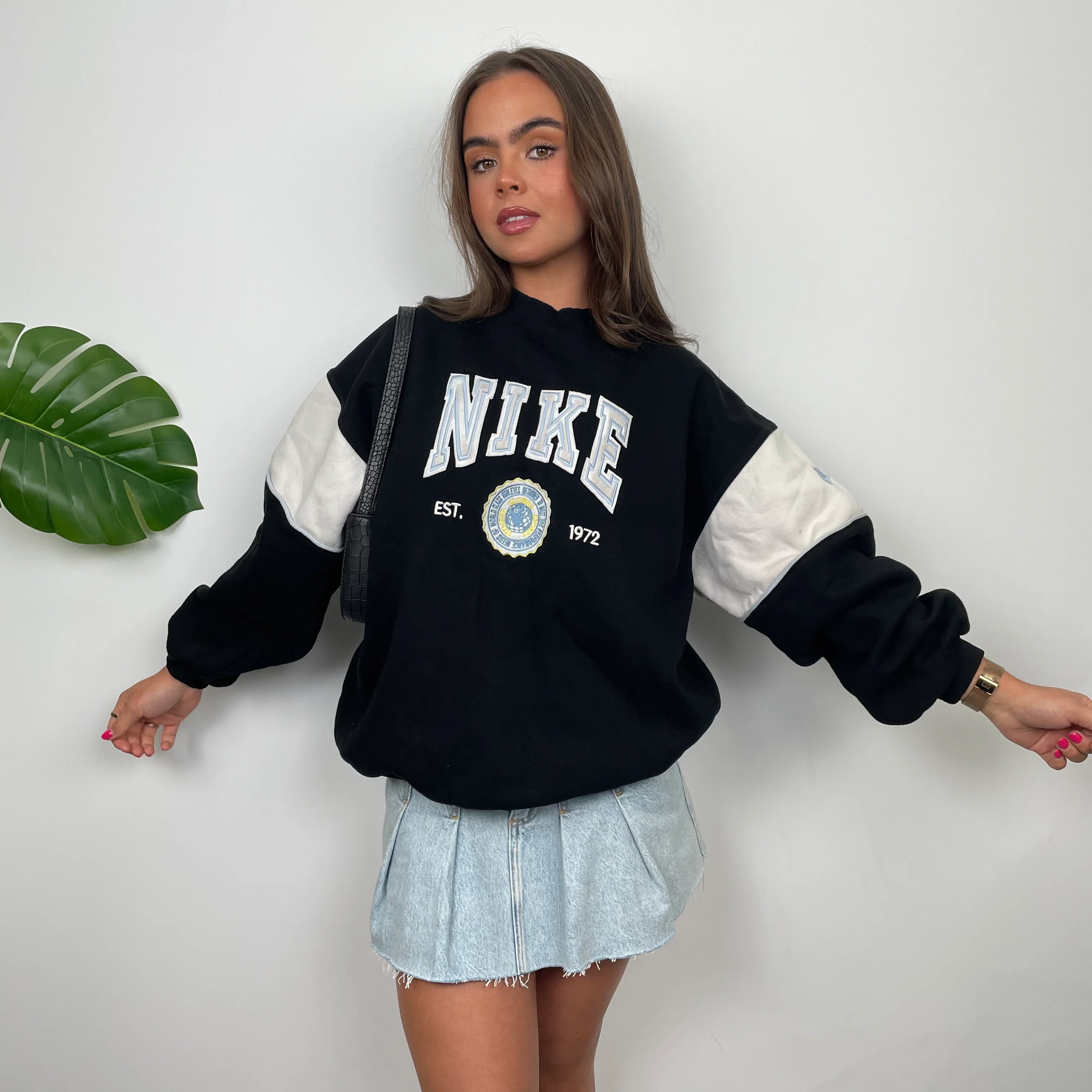 Nike Black Embroidered Spell Out Sweatshirt (S) - Image 3