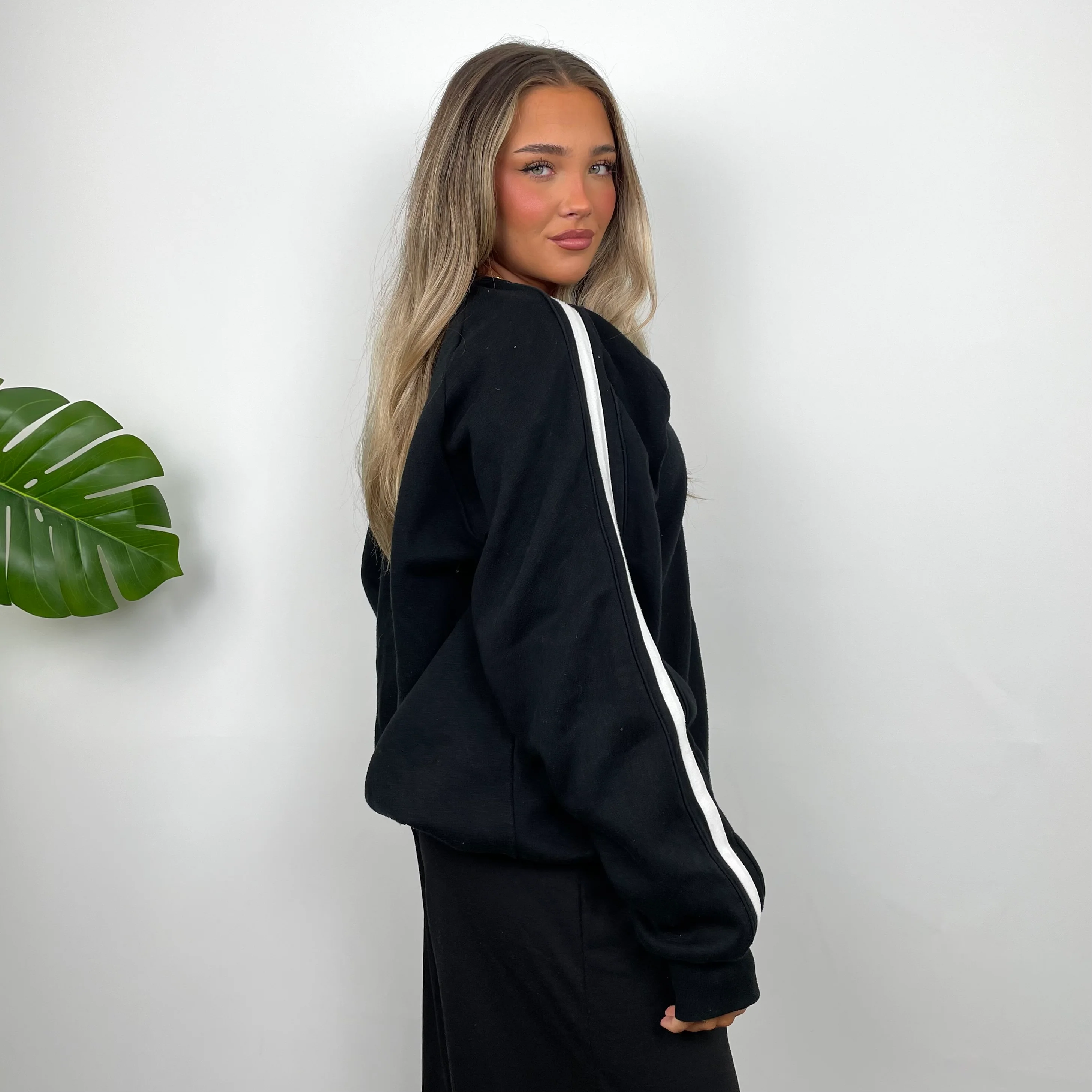 Nike Black Embroidered Spell Out Sweatshirt (XL) - Image 5
