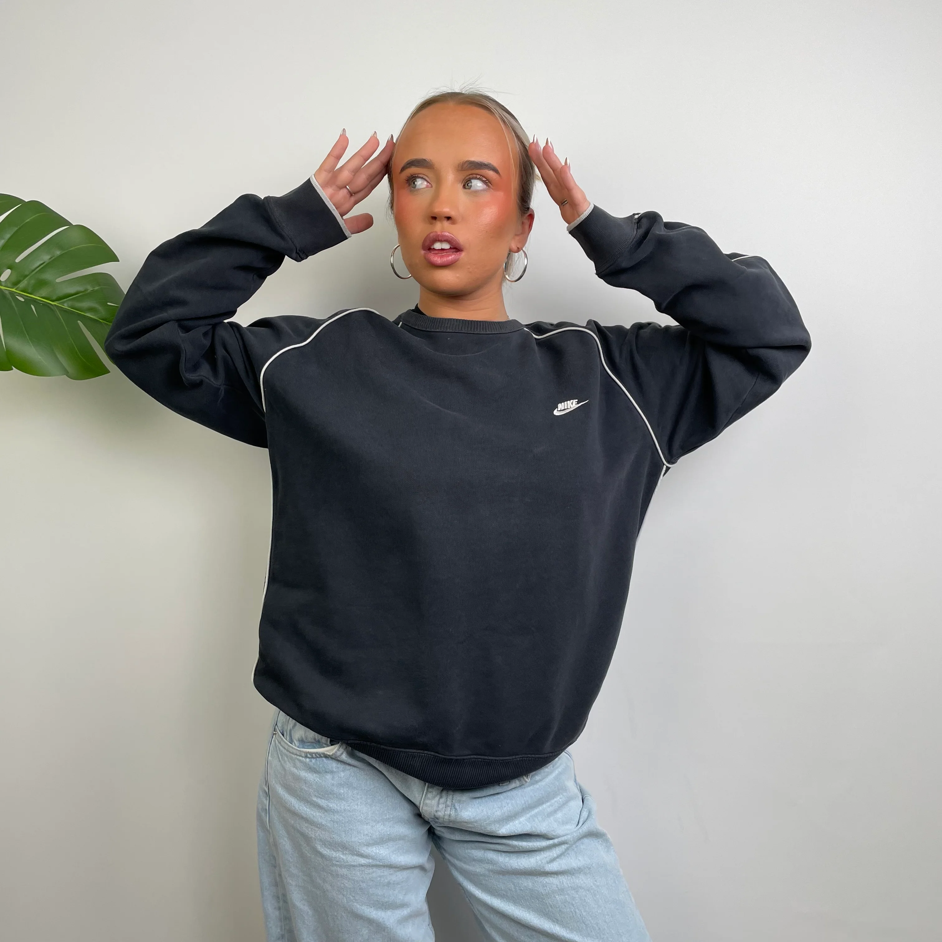 Nike Black Navy Embroidered Spell Out Sweatshirt (M) - Image 6