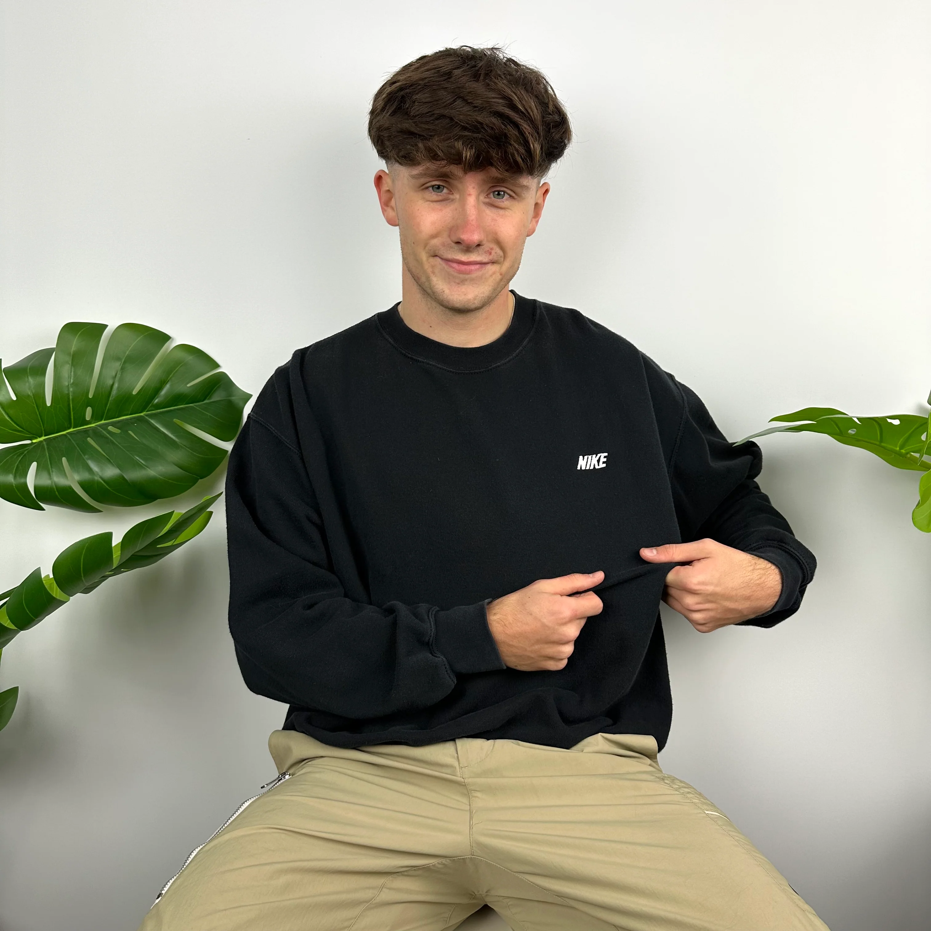 Nike Black Embroidered Spell Out Sweatshirt (L) - Image 3
