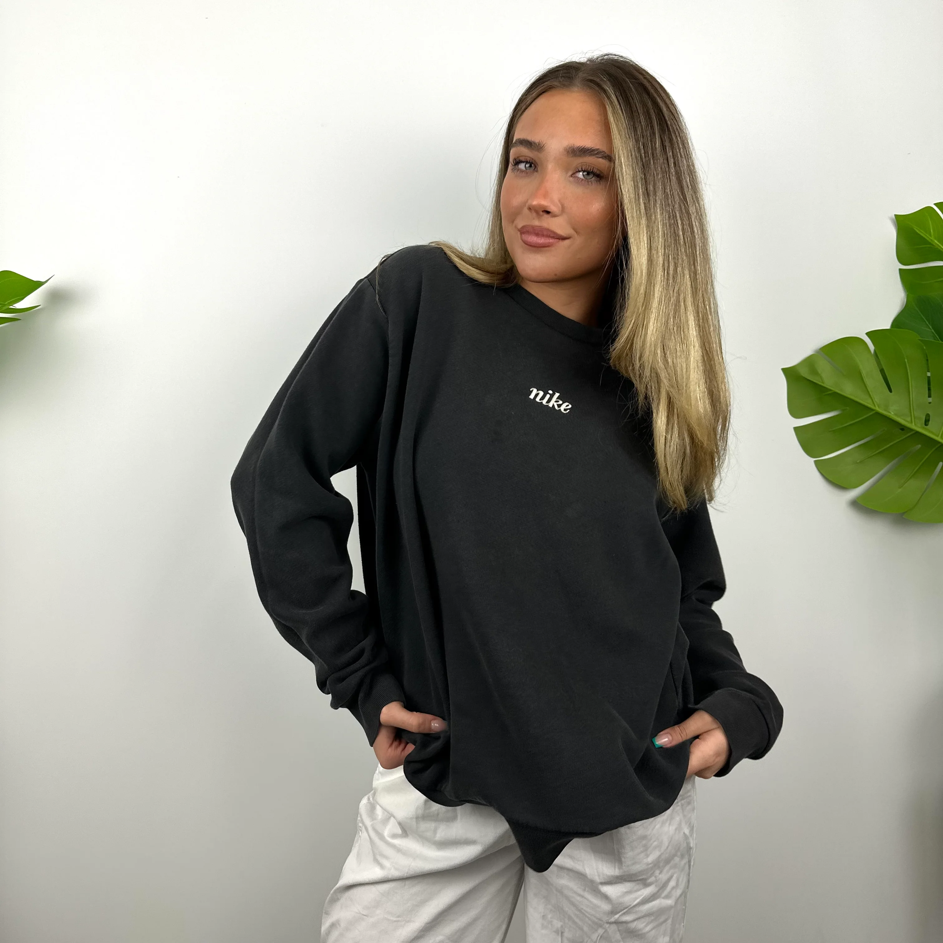 Nike Black Embroidered Spell Out Sweatshirt (L) - Image 6