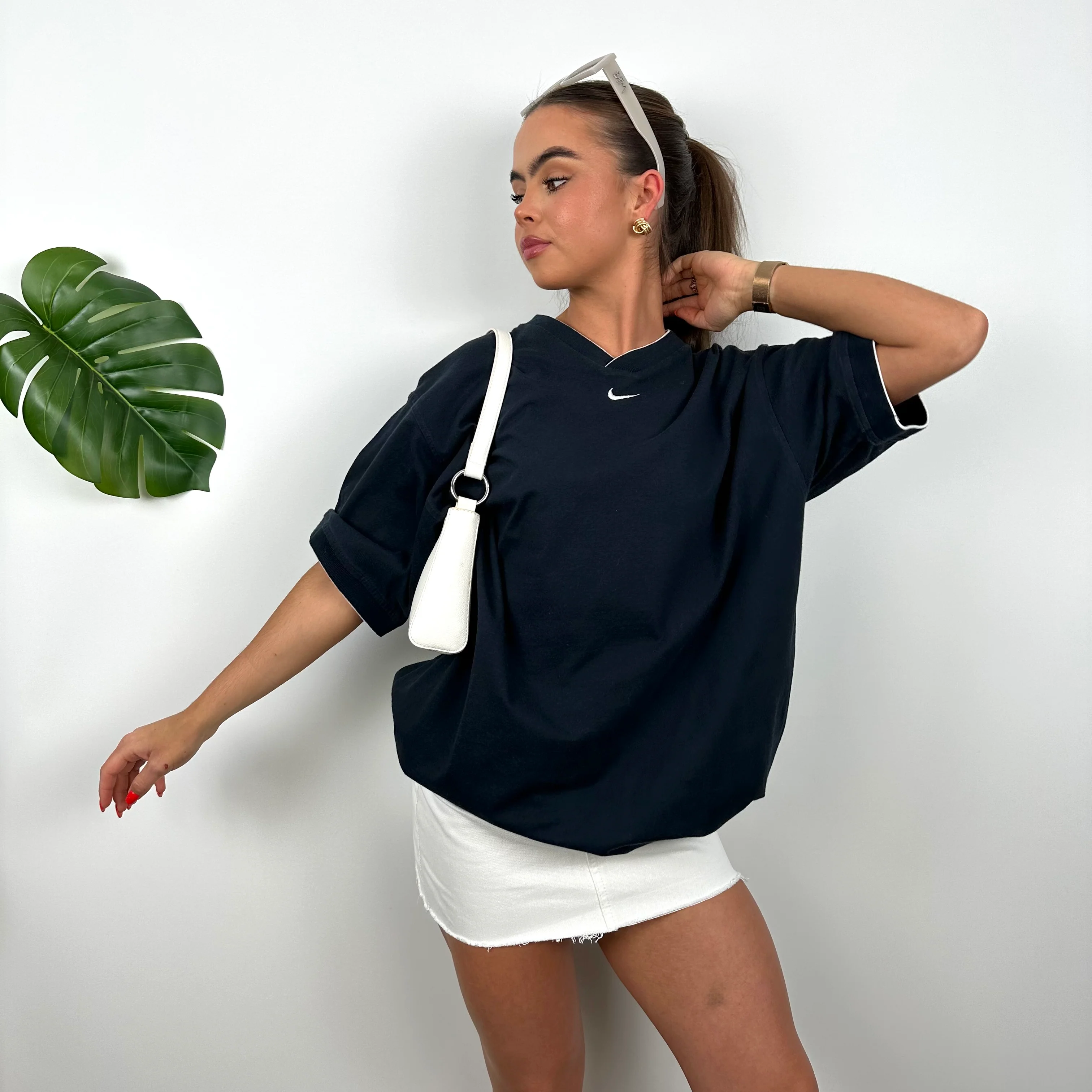 Nike Navy Embroidered Swoosh T Shirt (XL) - Image 3
