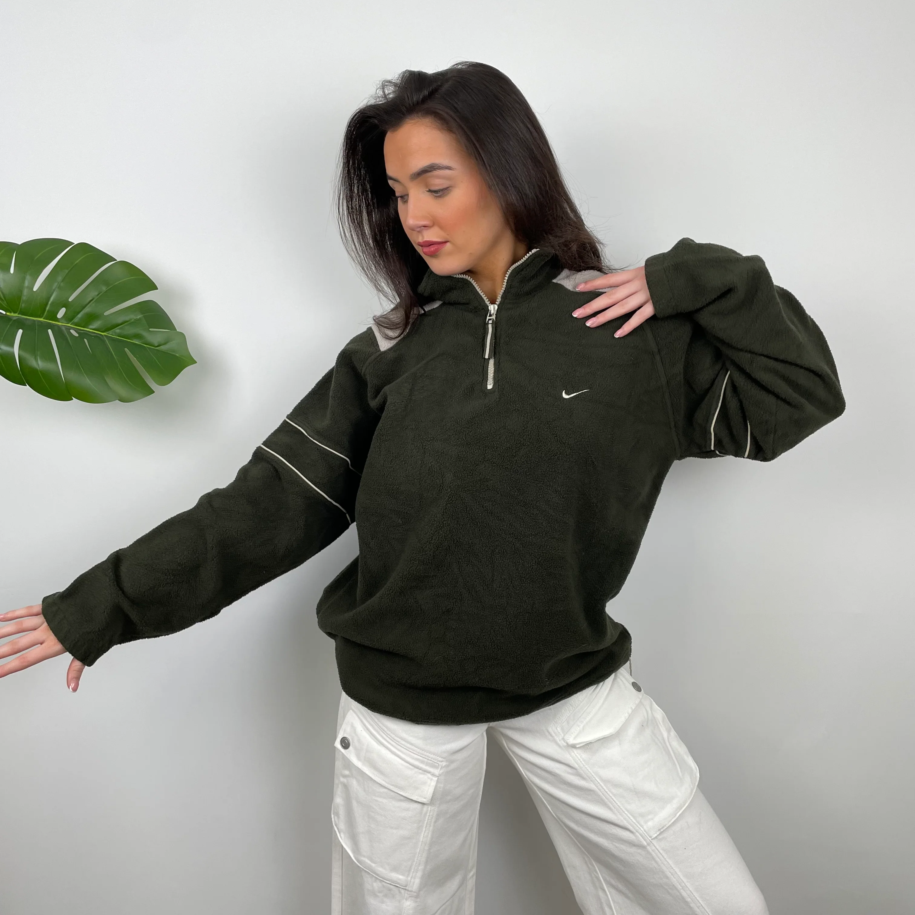 Nike Green Embroidered Spell Out Teddy Bear Fleece Quarter Zip Sweatshirt (L) - Image 3