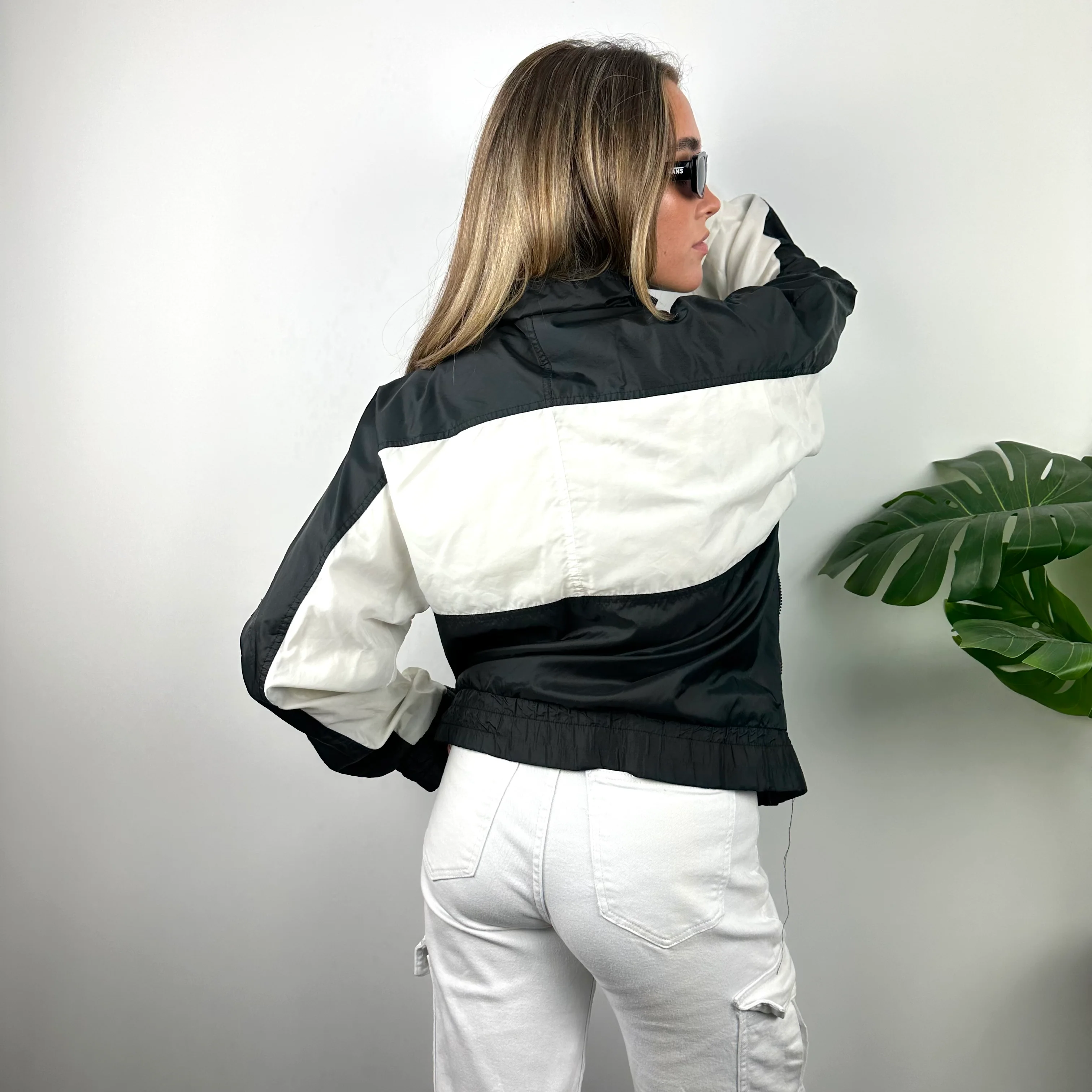 Nike Black Embroidered Spell Out Windbreaker Jacket (S) - Image 4