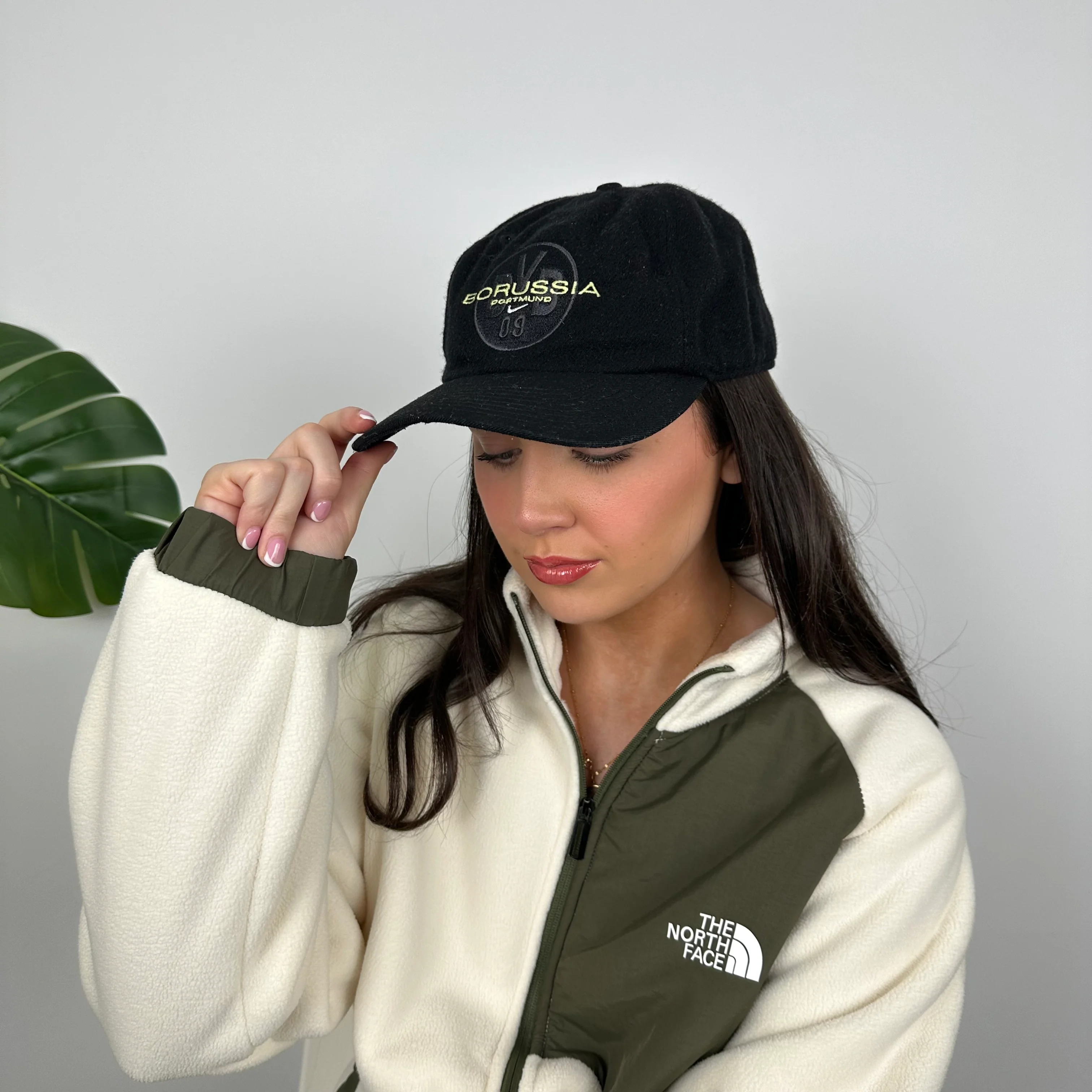 Nike Black Embroidered Swoosh Cap - Image 3