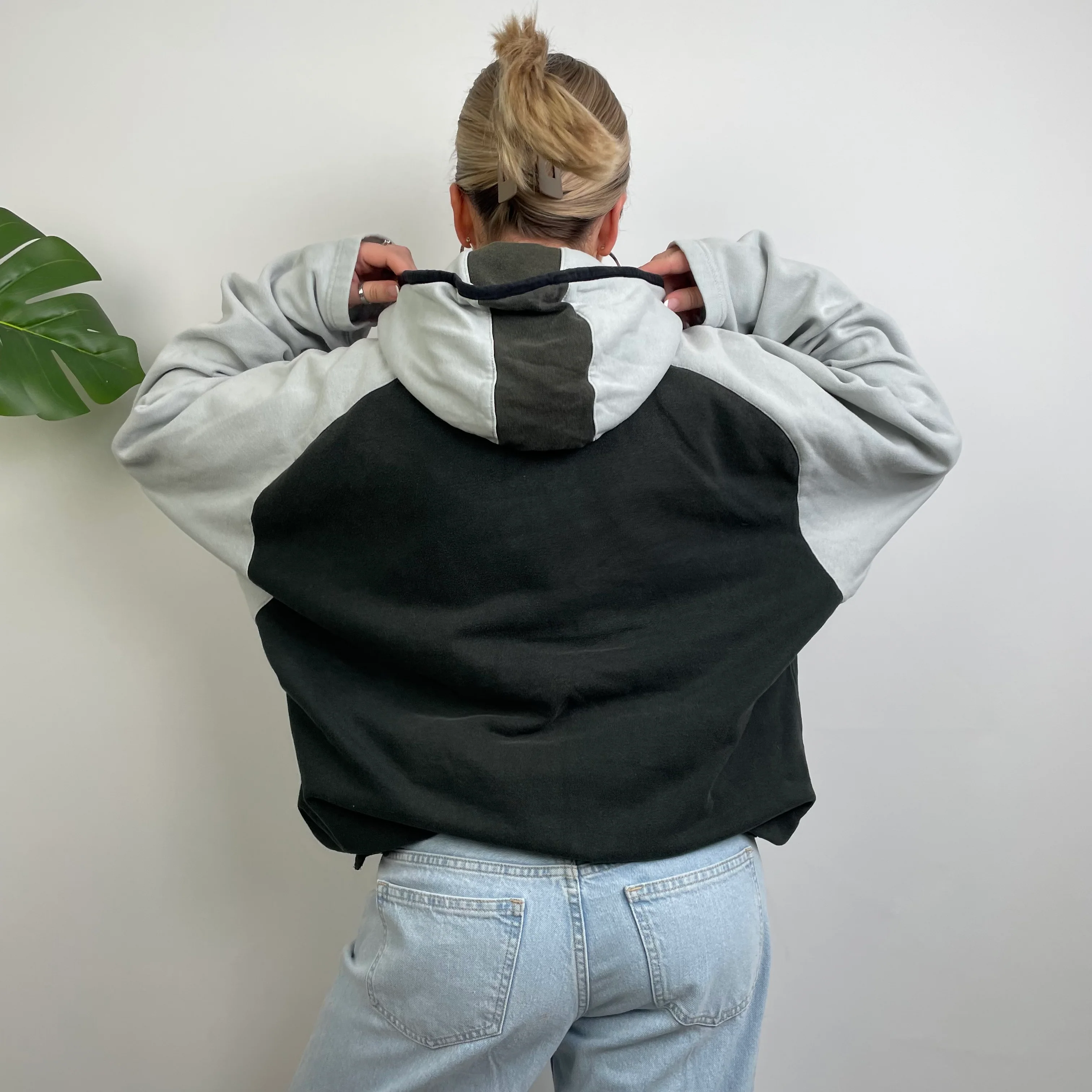 Nike Black Embroidered Swoosh Hoodie (XL) - Image 7