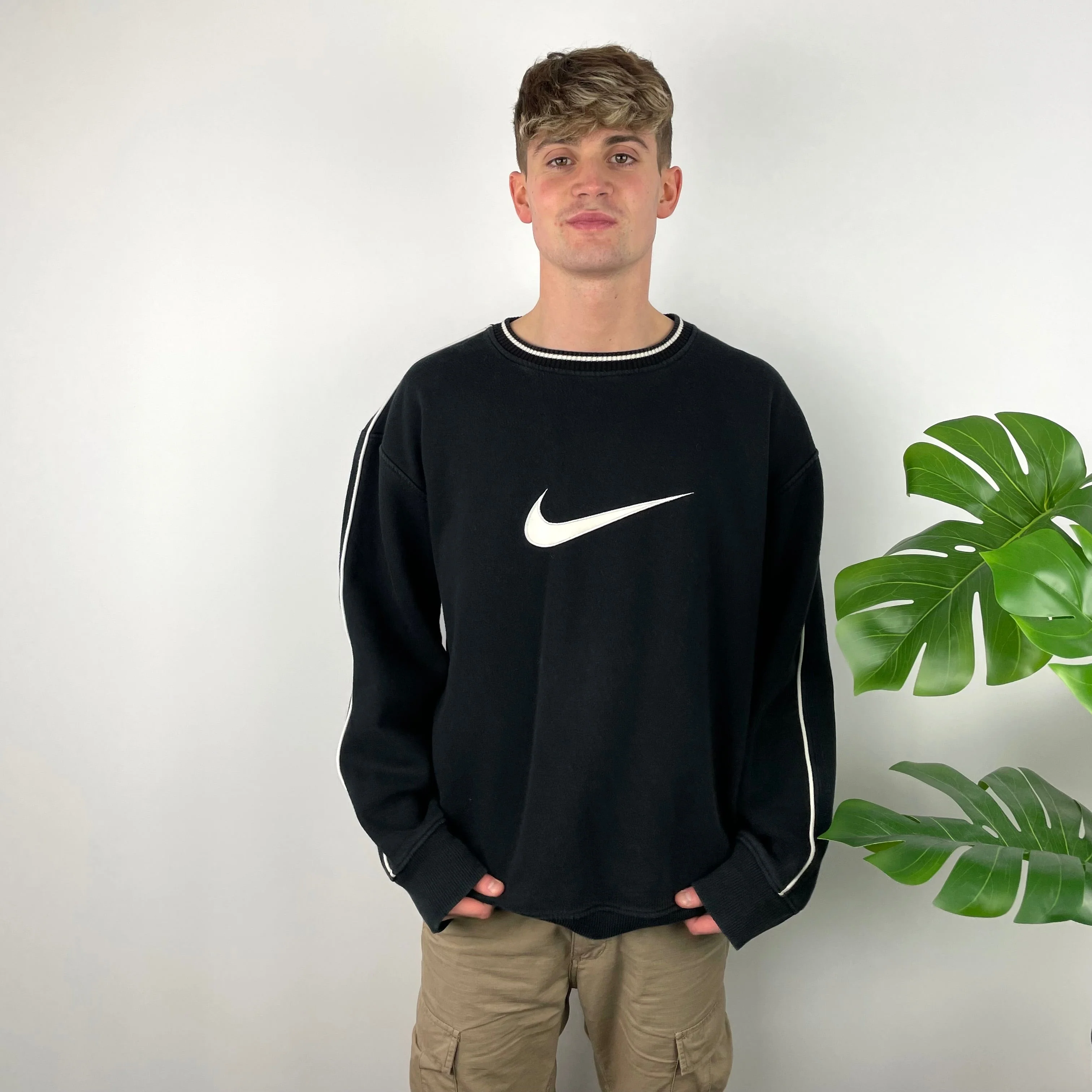Nike Black Embroidered Swoosh Sweatshirt (XL) - Image 5