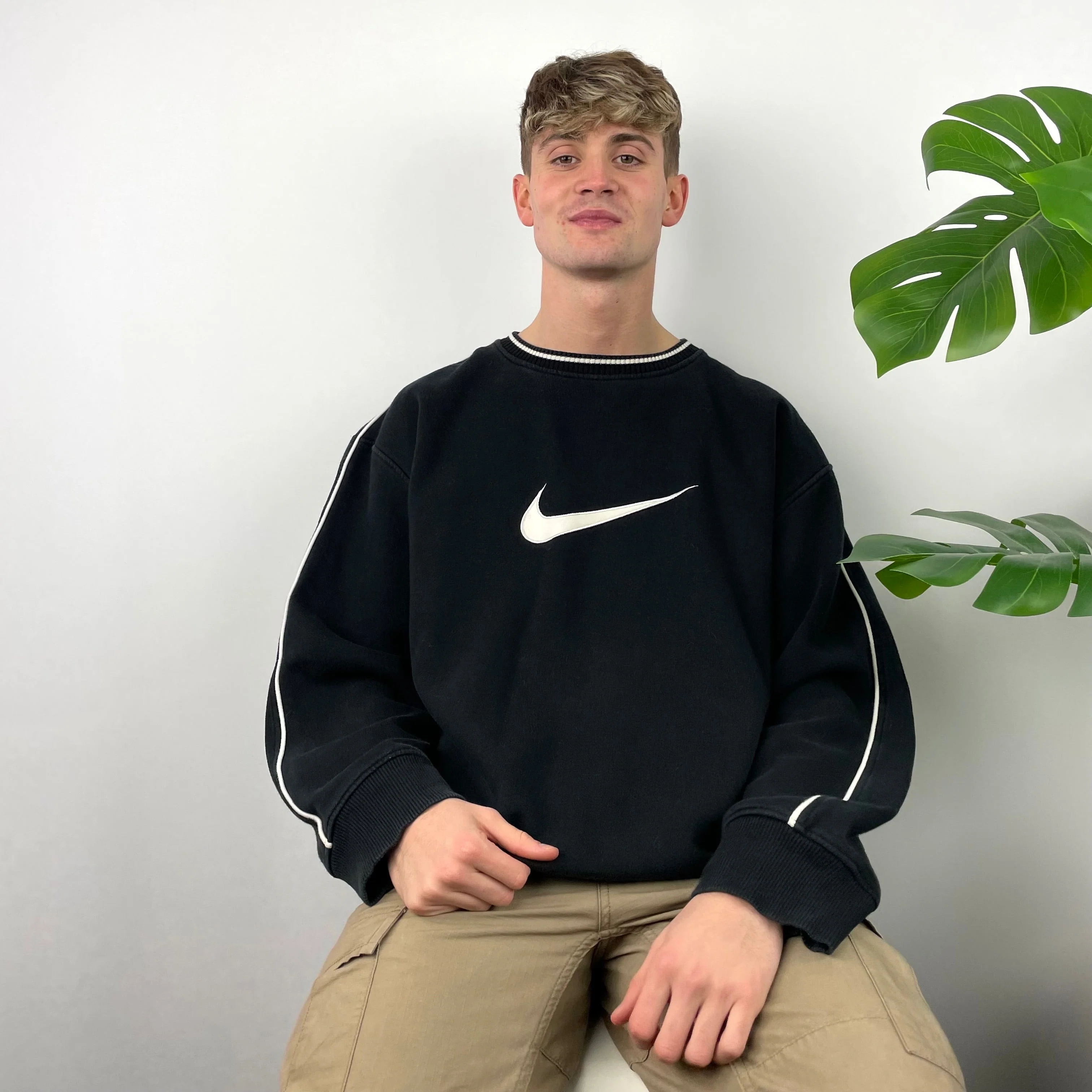 Nike Black Embroidered Swoosh Sweatshirt (XL) - Image 7