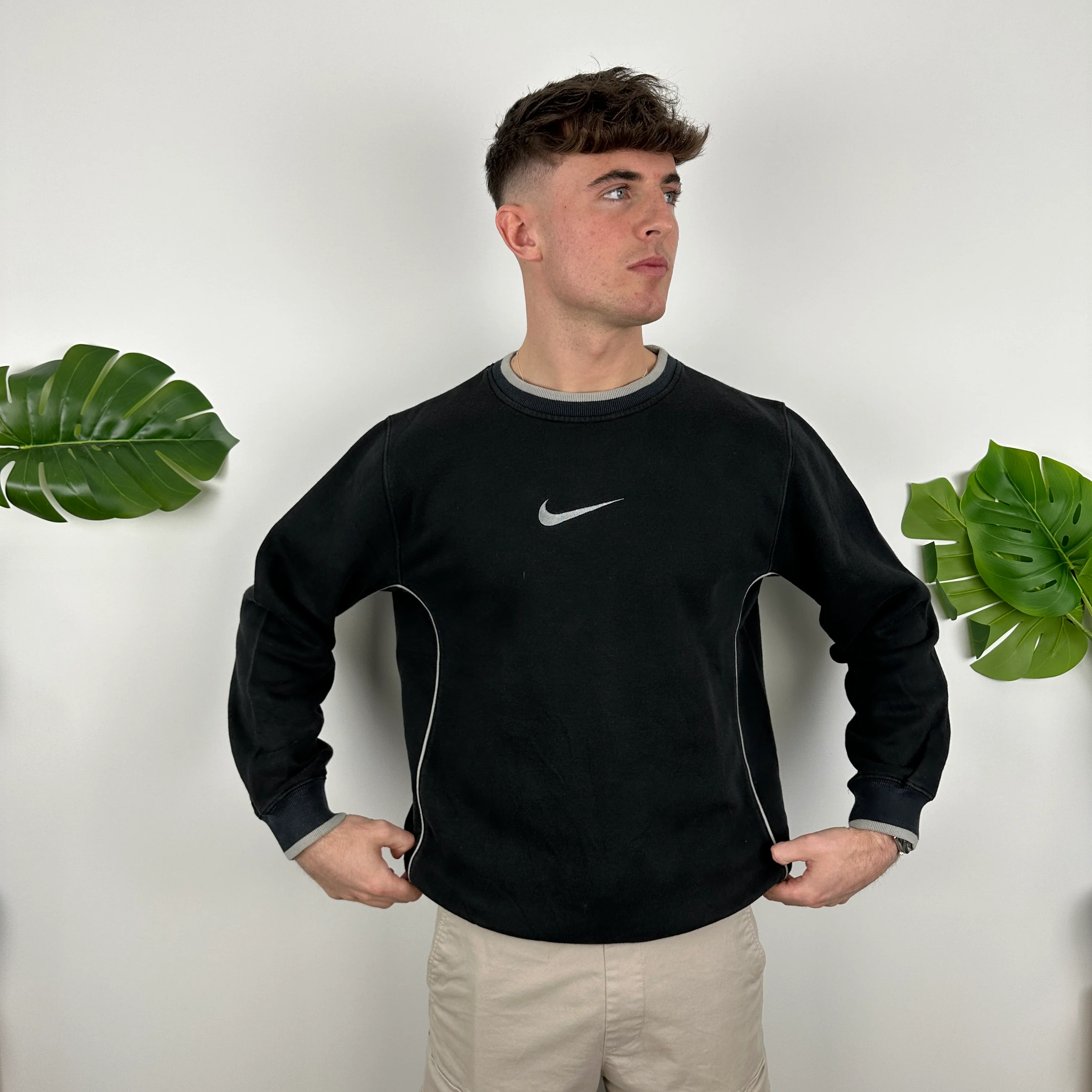 Nike Black Embroidered Swoosh Sweatshirt (M) - Image 2