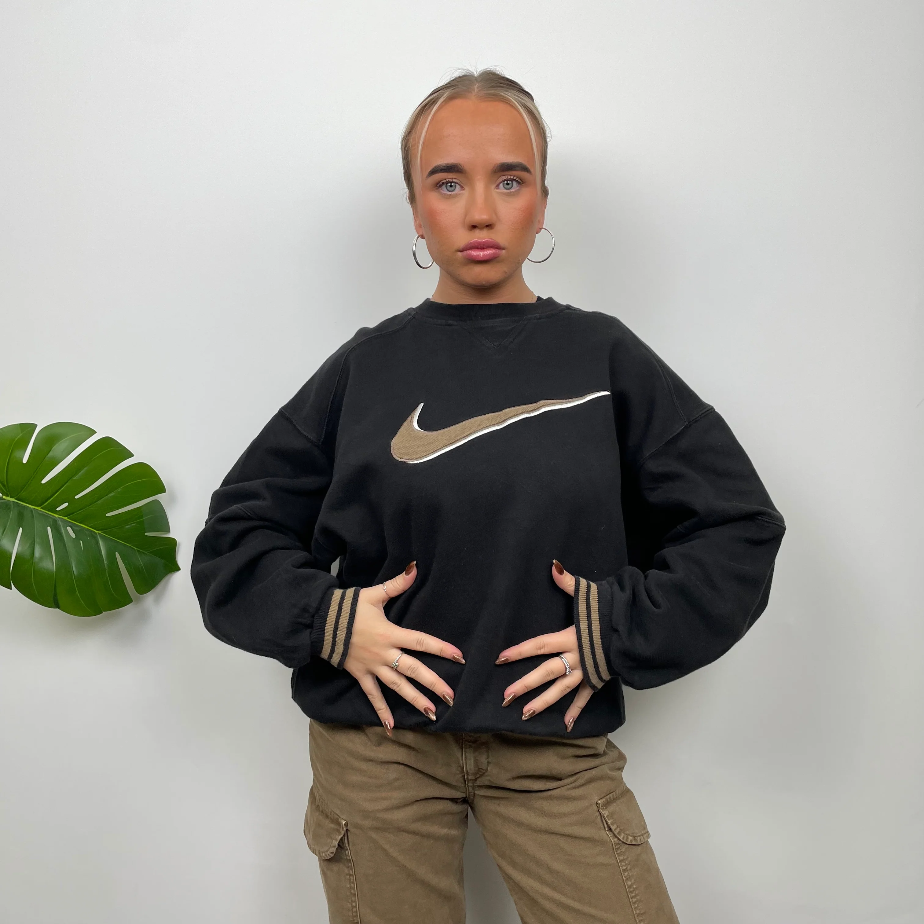 Nike Black Embroidered Swoosh Sweatshirt (M) - Image 3