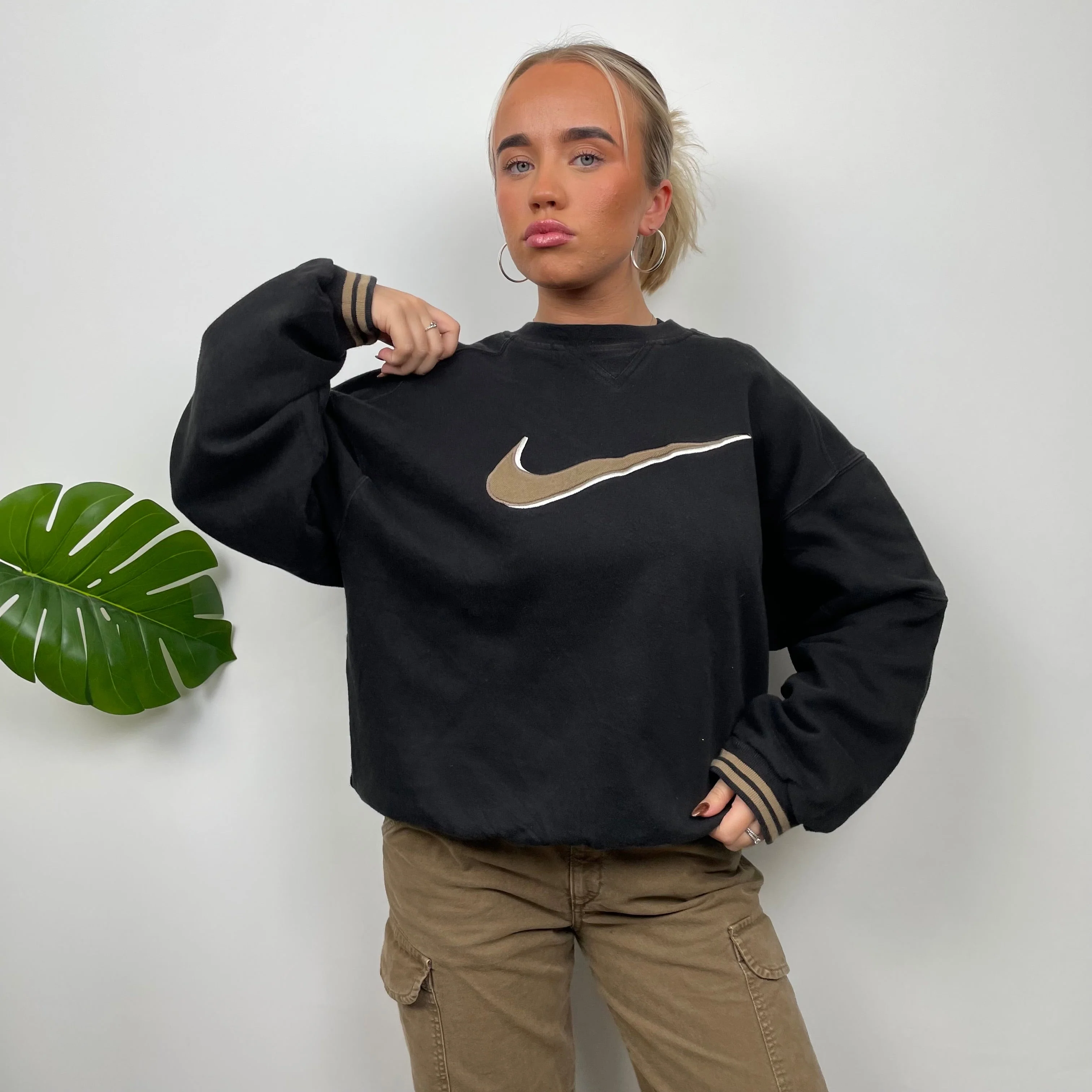 Nike Black Embroidered Swoosh Sweatshirt (M) - Image 4