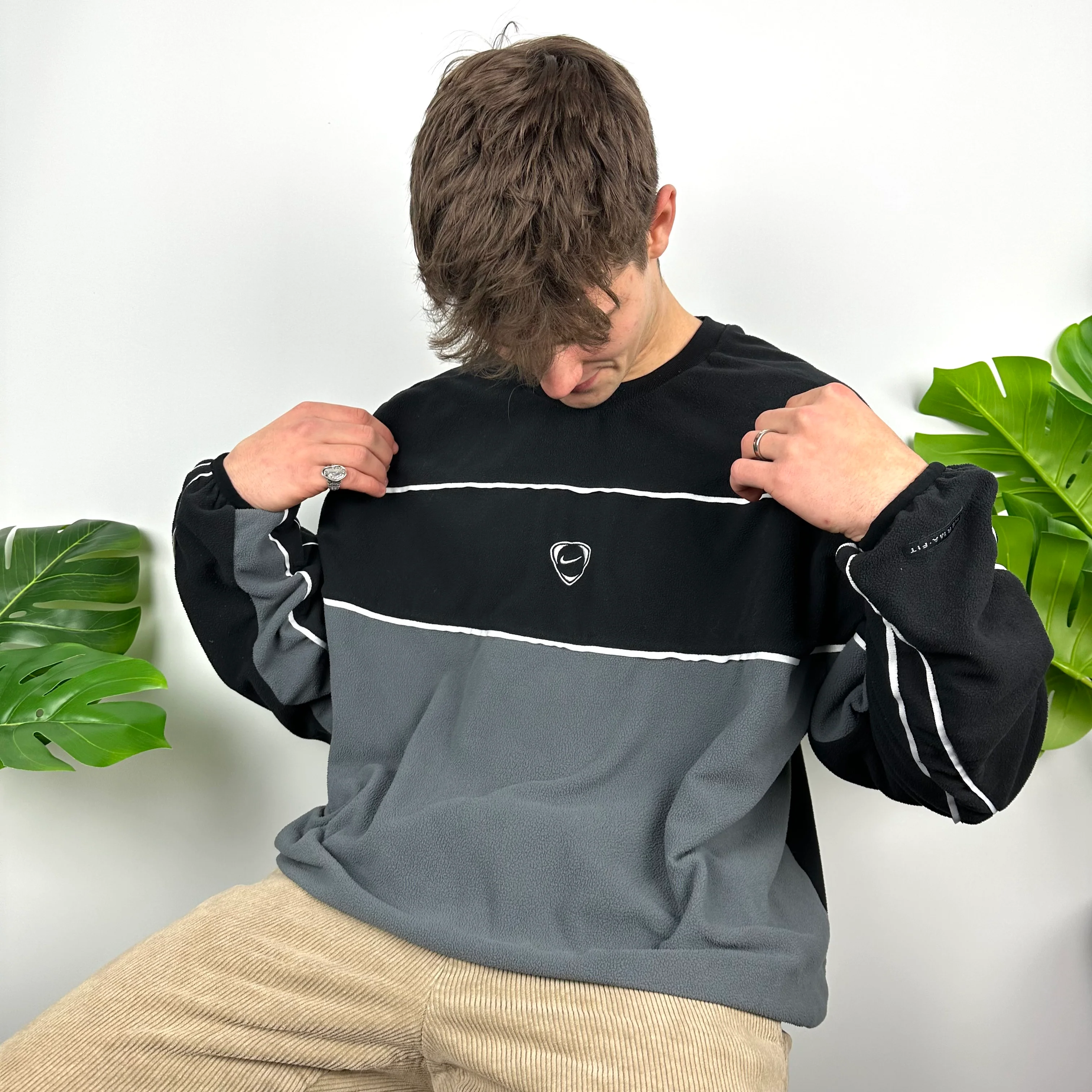Nike Black & Grey Embroidered Centre Swoosh Teddy Bear Fleece Sweatshirt (XXL) - Image 7