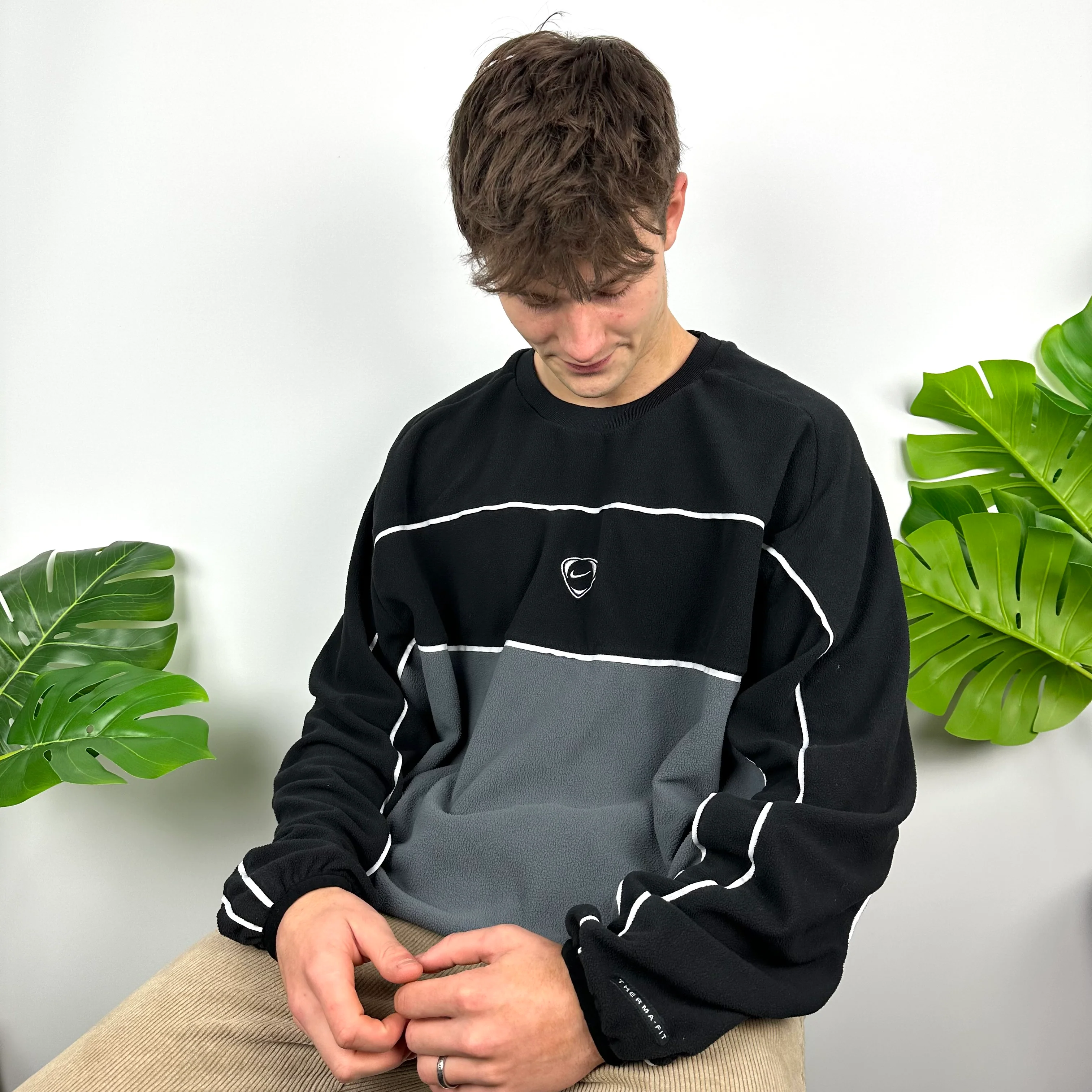 Nike Black & Grey Embroidered Centre Swoosh Teddy Bear Fleece Sweatshirt (XXL) - Image 9