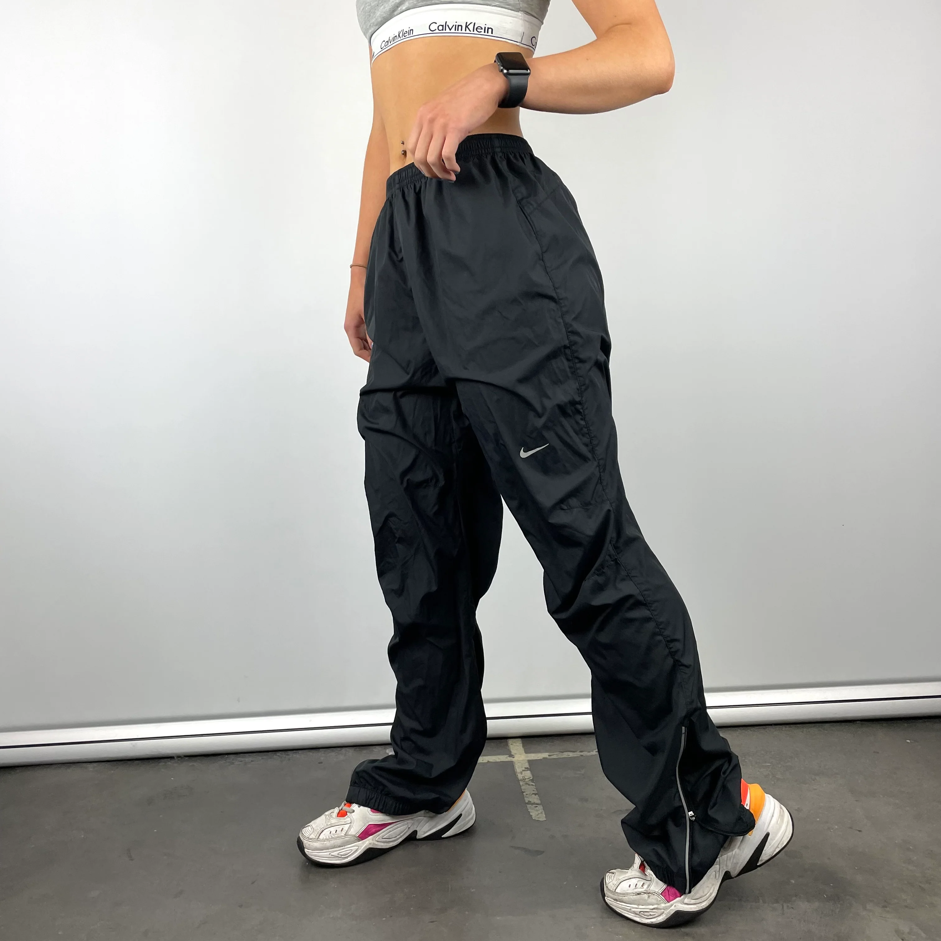 Nike Black Swoosh Track Pants (M) - Image 3