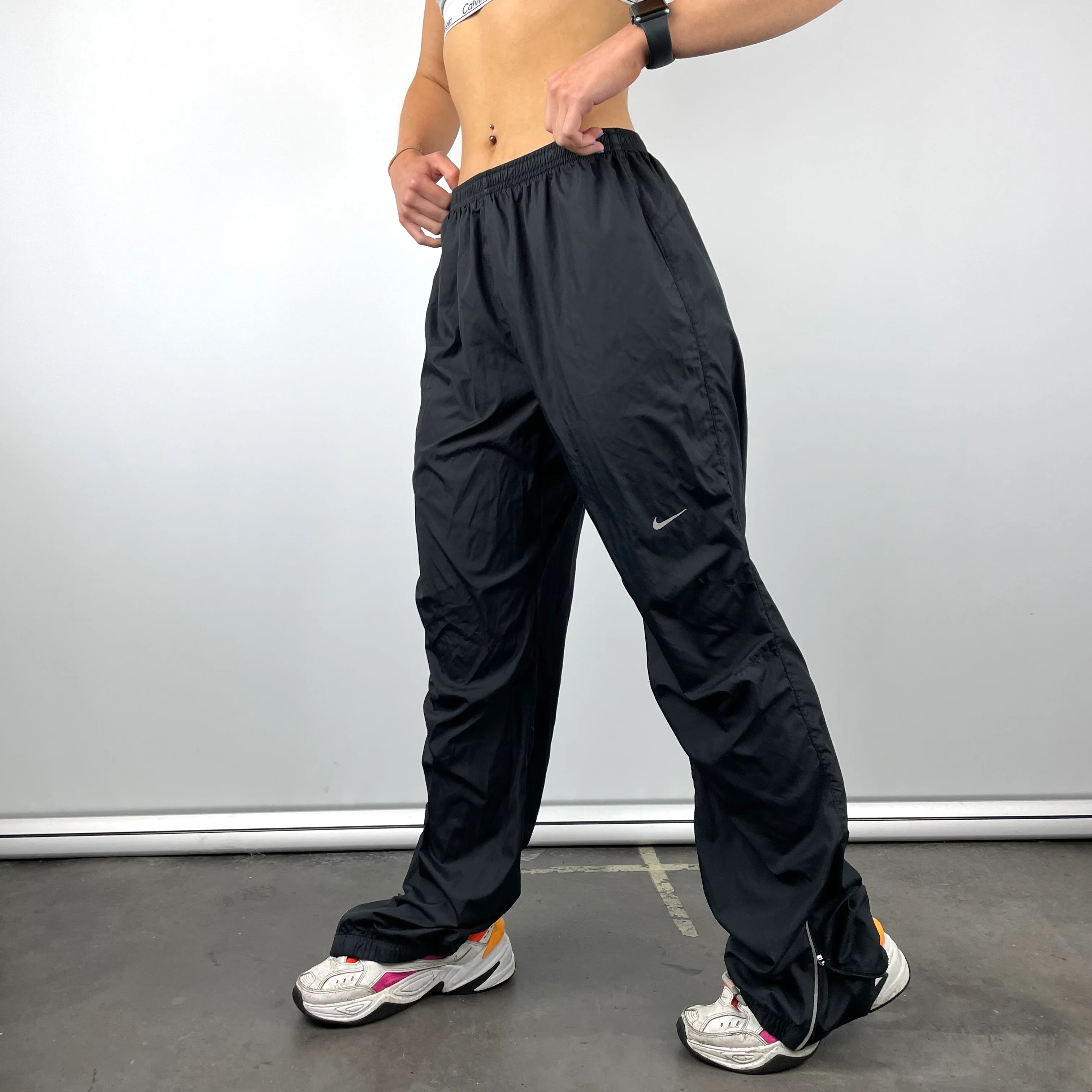 Nike Black Swoosh Track Pants (M) - Image 5