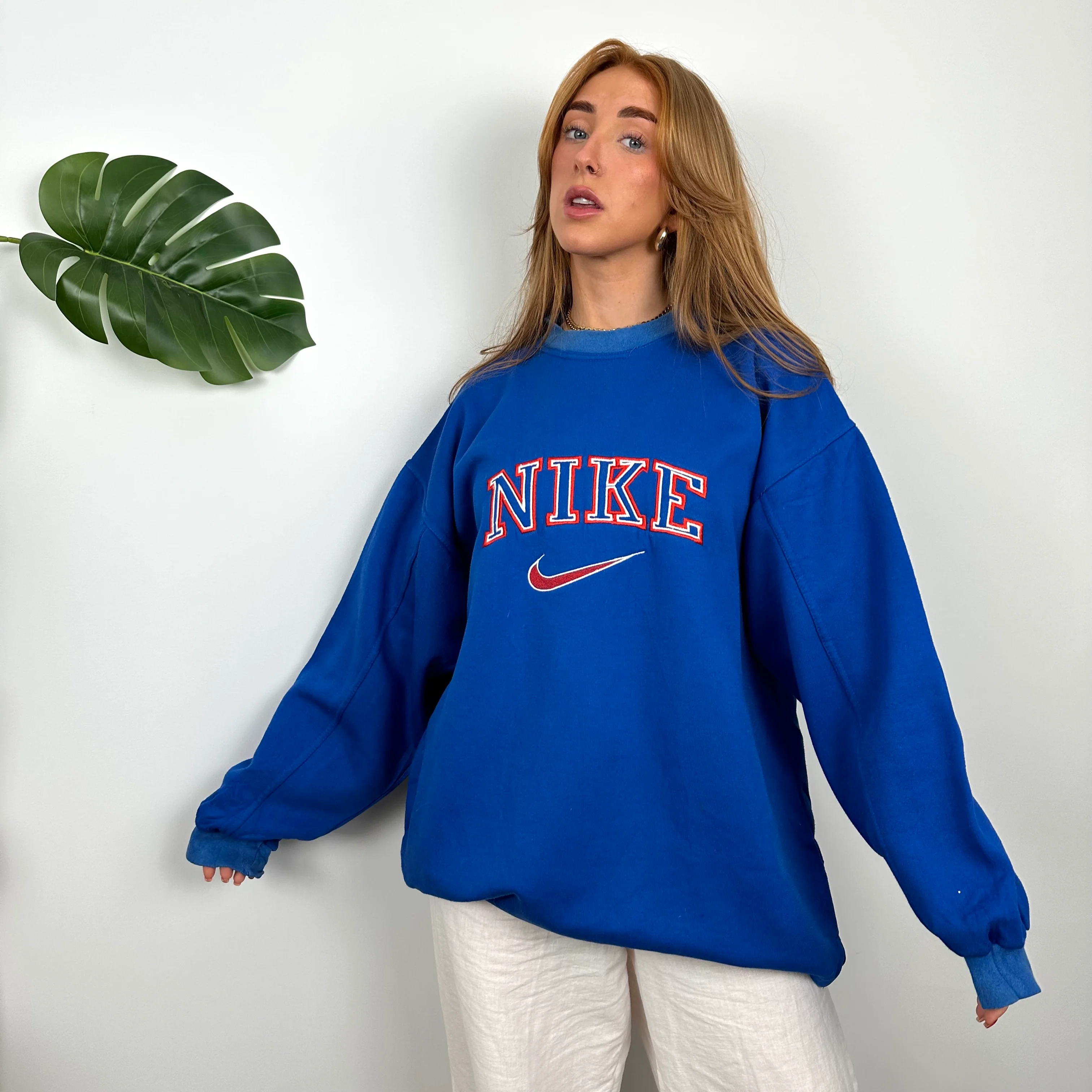 Nike Blue Embroidered Spell Out Sweatshirt (L) - Image 3