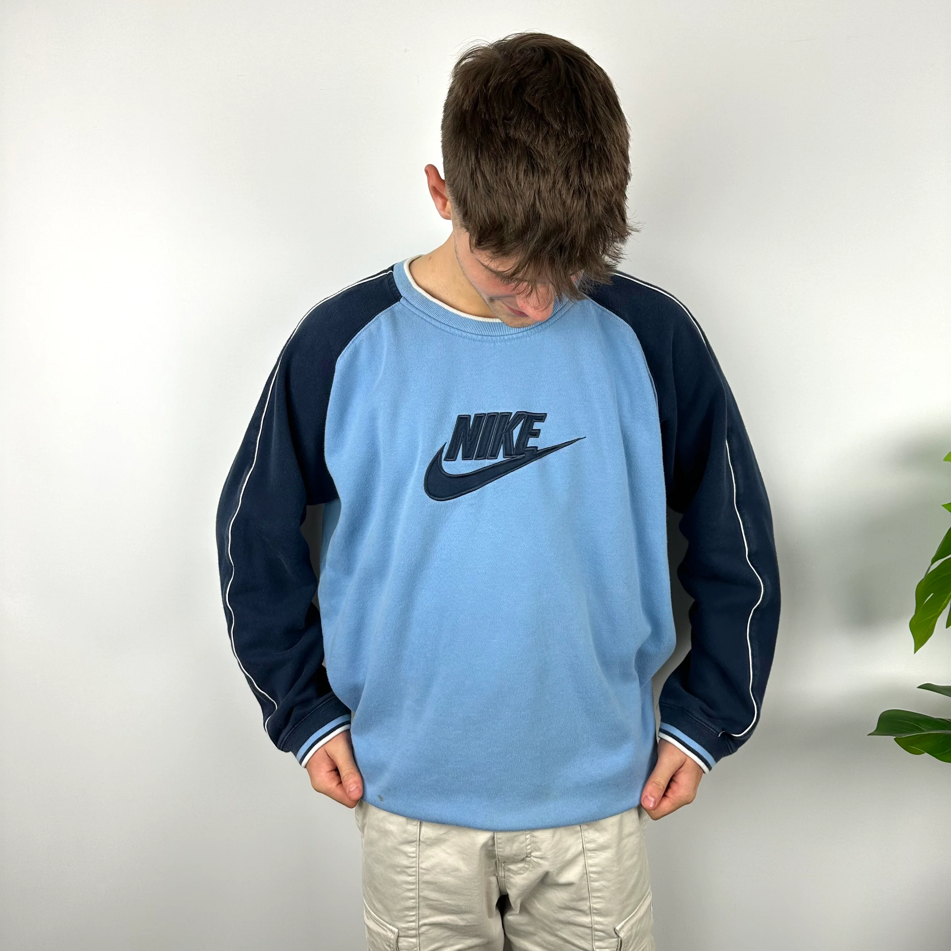 Nike Blue Embroidered Spell Out Sweatshirt (XXL) - Image 7