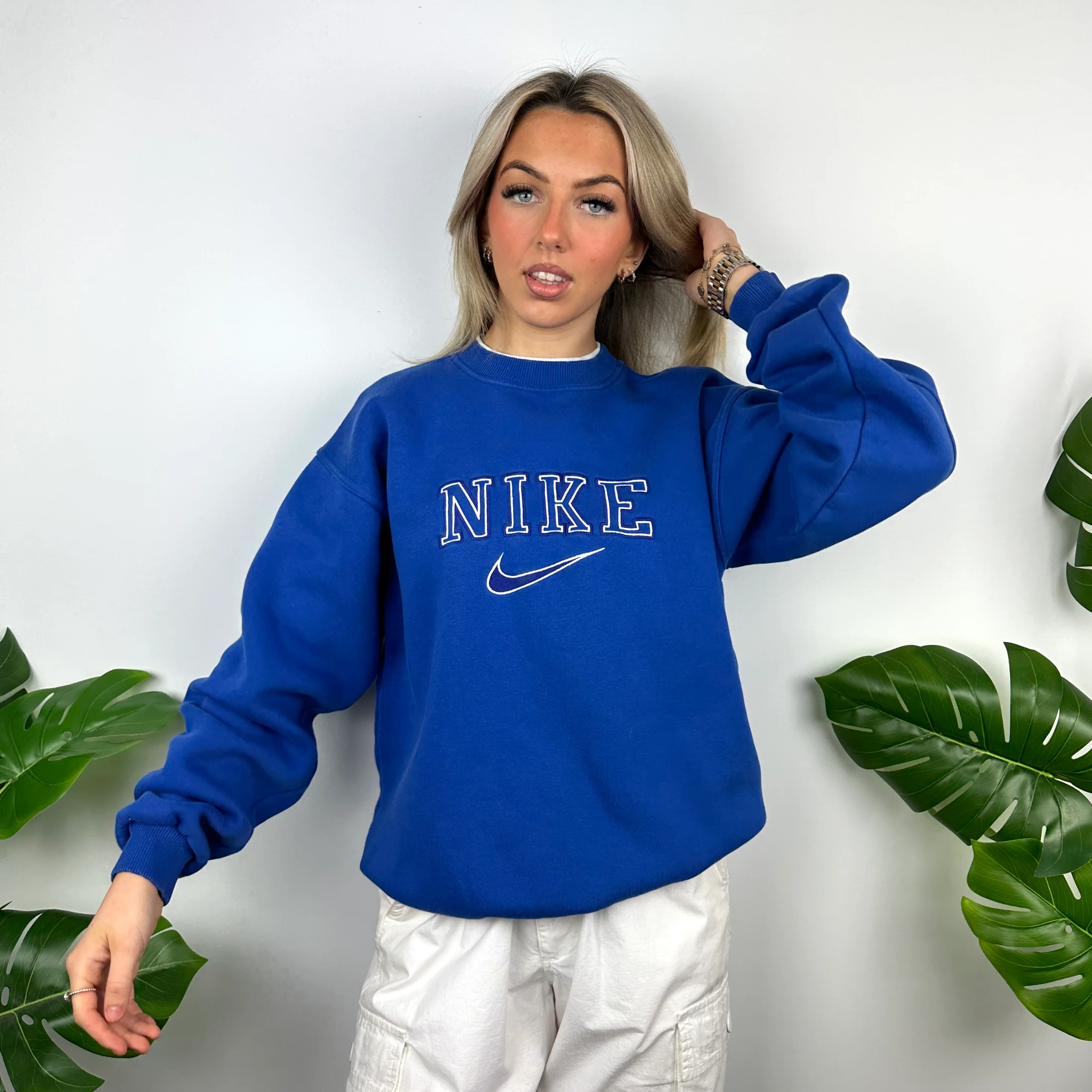 Nike Blue Embroidered Spell Out Sweatshirt (M) - Image 2