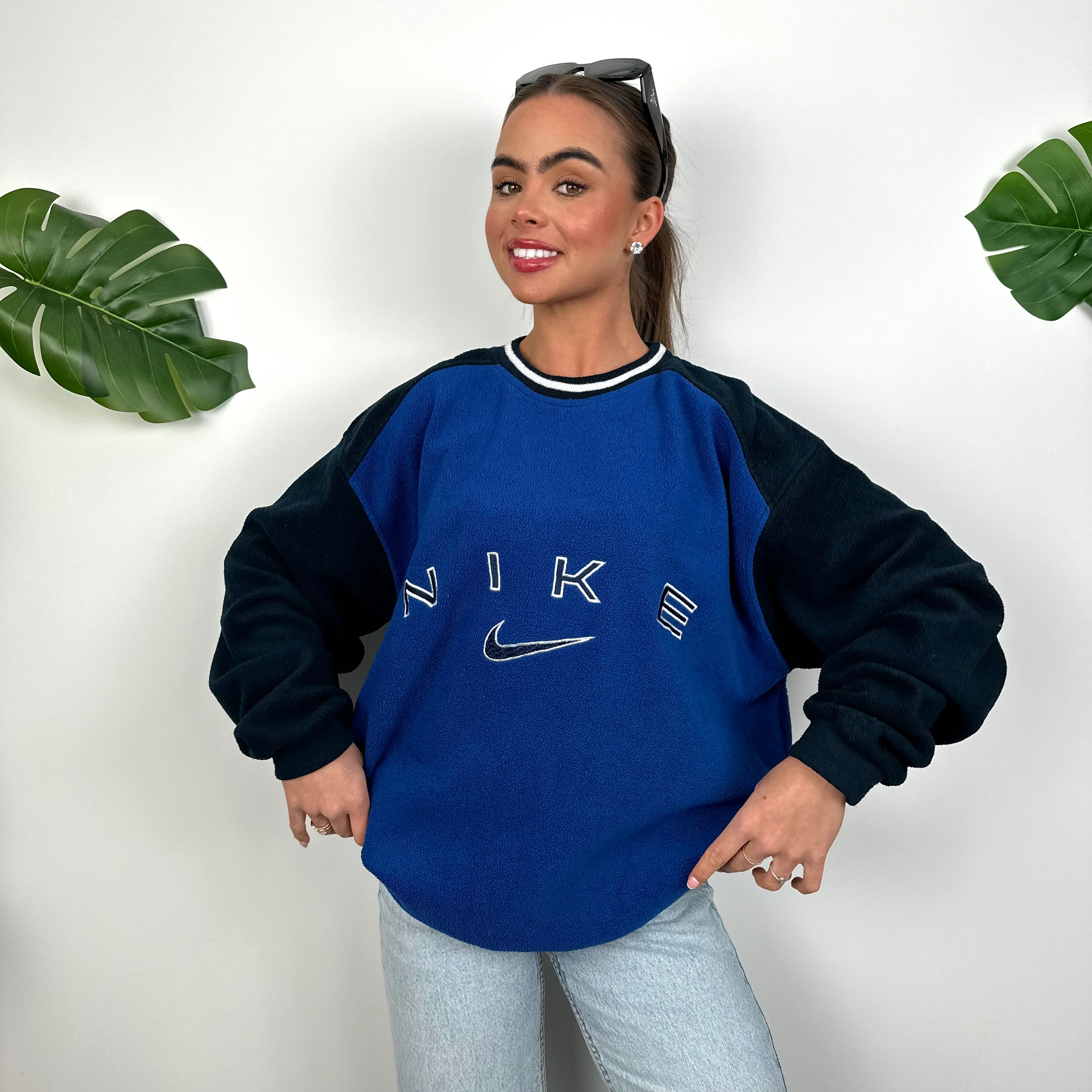 Nike Blue Embroidered Spell Out Teddy Bear Fleece Sweatshirt (L)