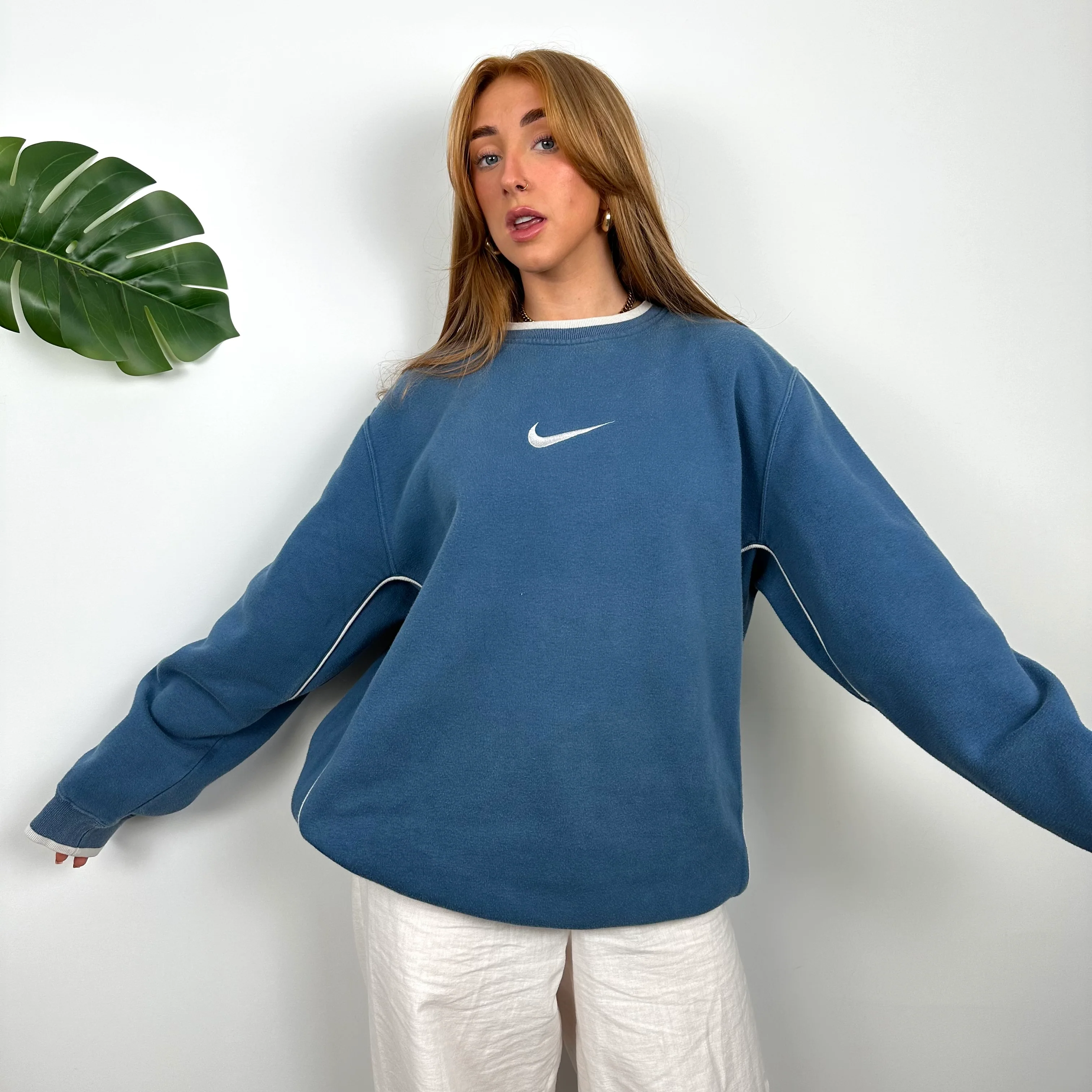 Nike Blue Embroidered Swoosh Sweatshirt (L) - Image 4
