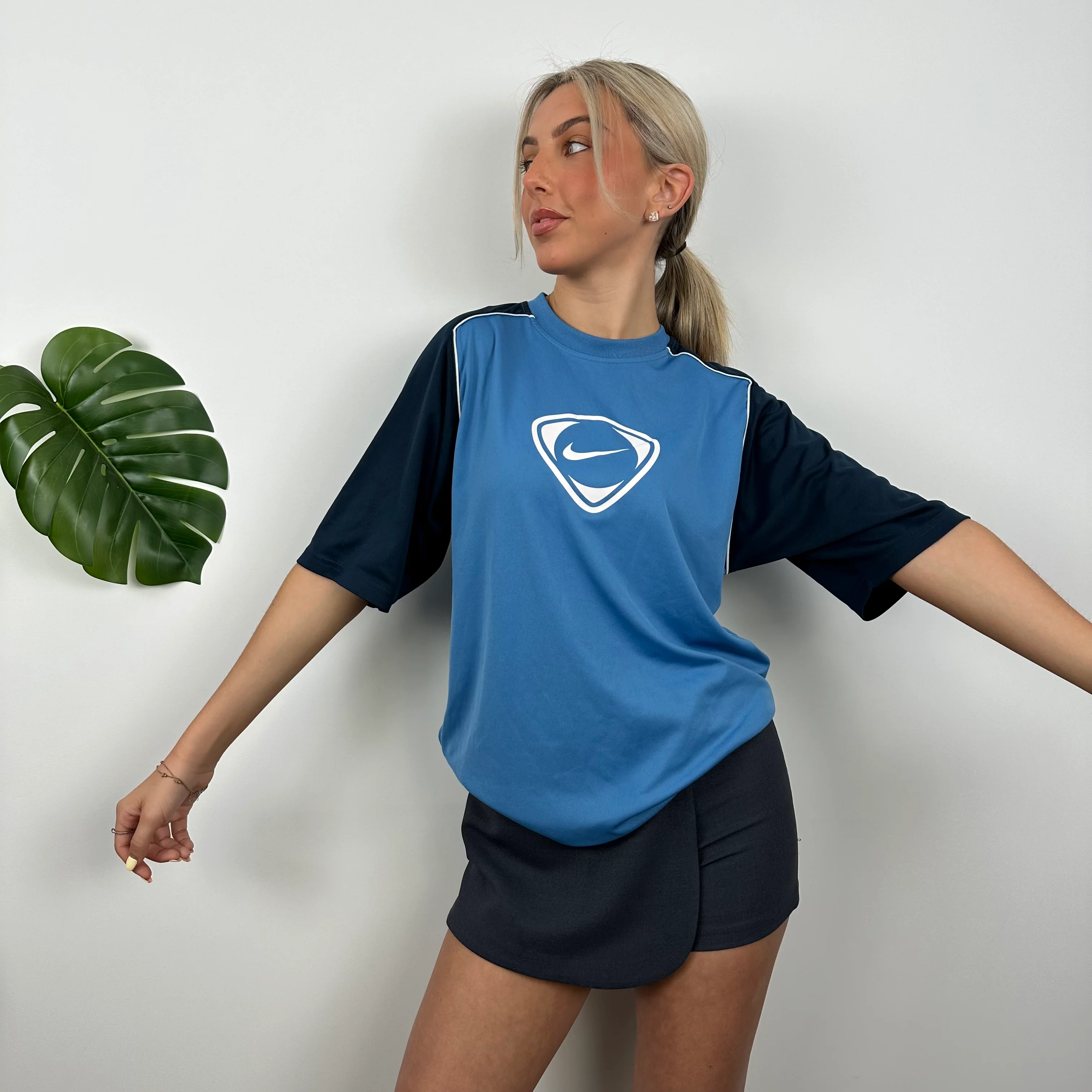 Nike Blue Embroidered Swoosh T Shirt (M) - Image 4