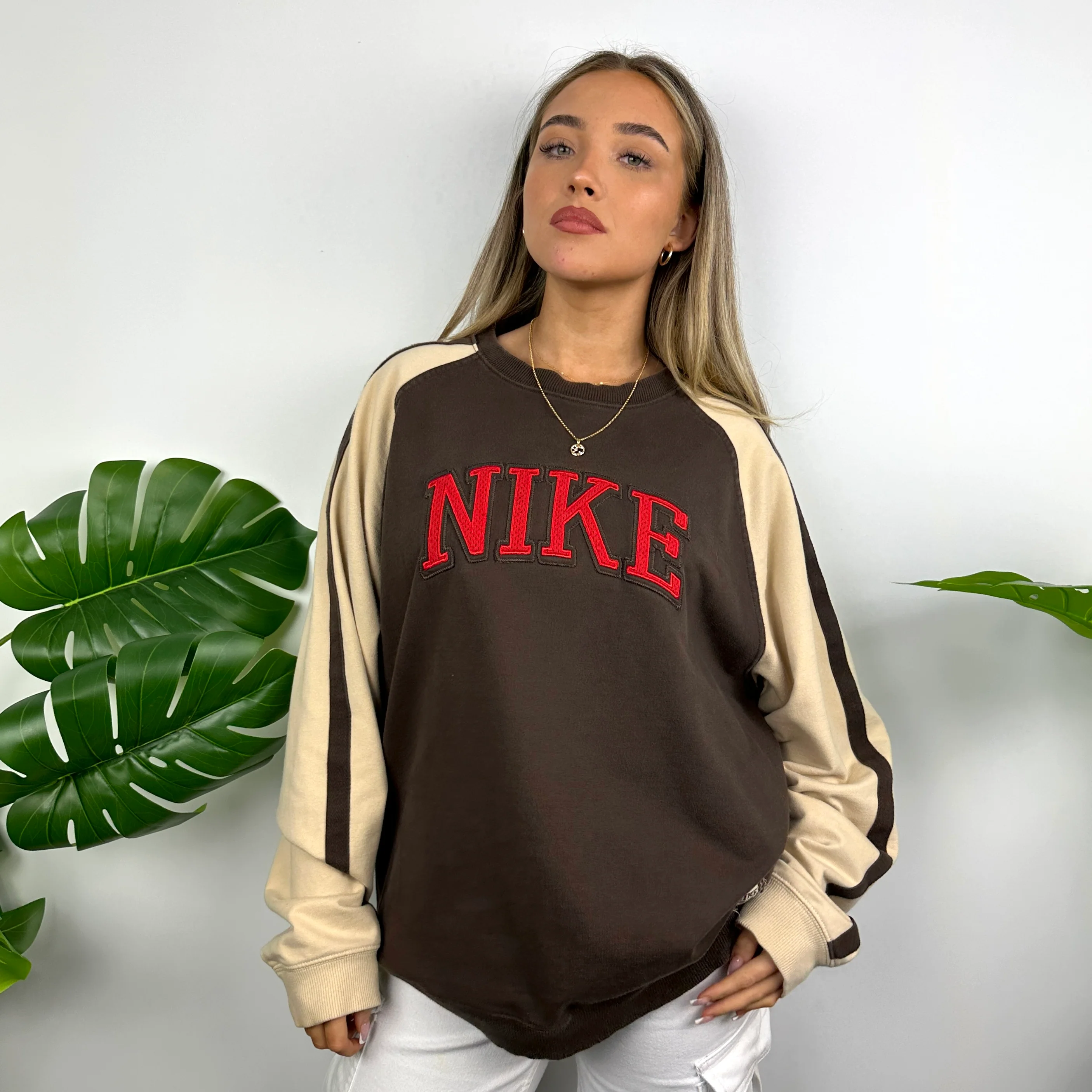 Nike Brown Embroidered Spell Out Sweatshirt (XL) - Image 3