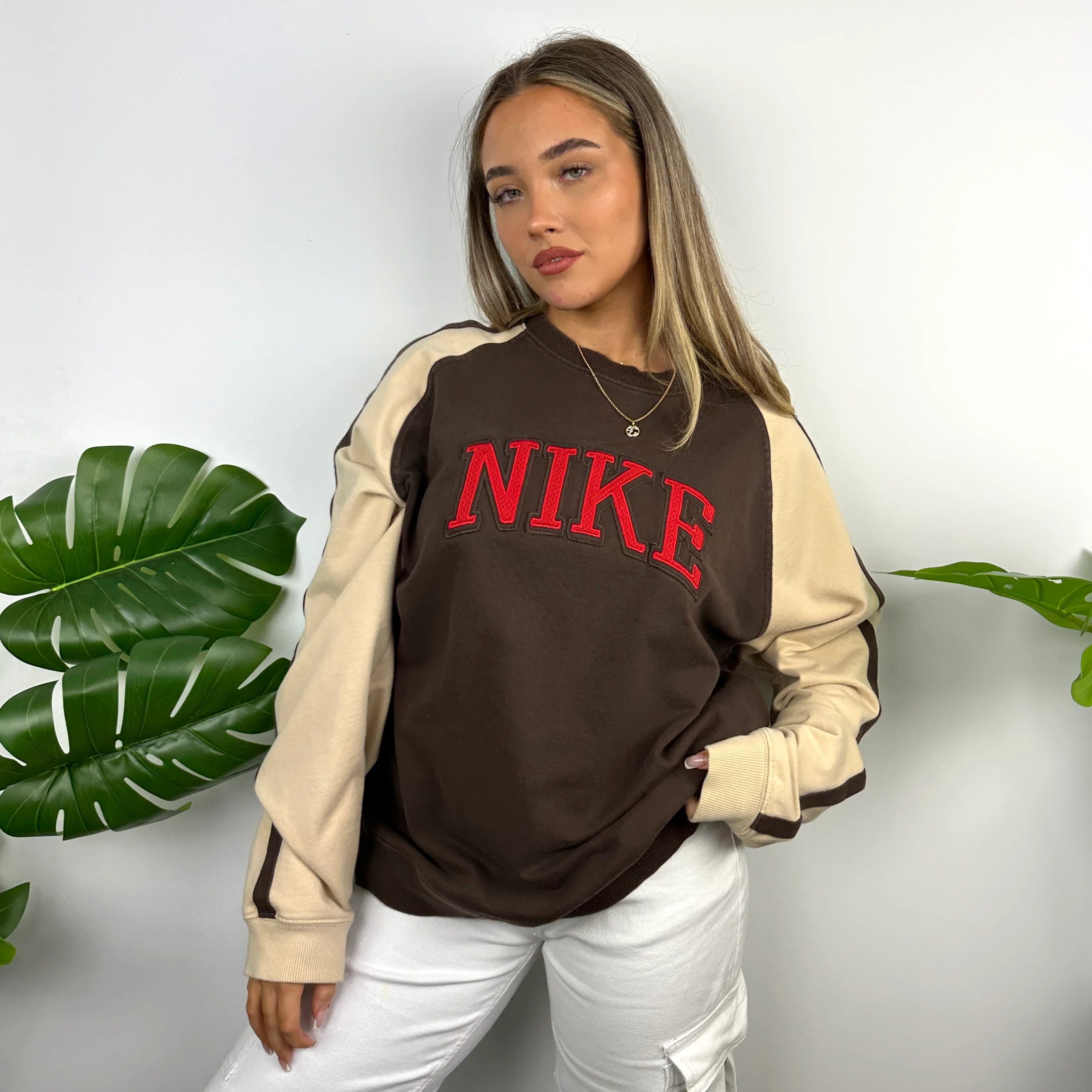 Nike Brown Embroidered Spell Out Sweatshirt (XL) - Image 5