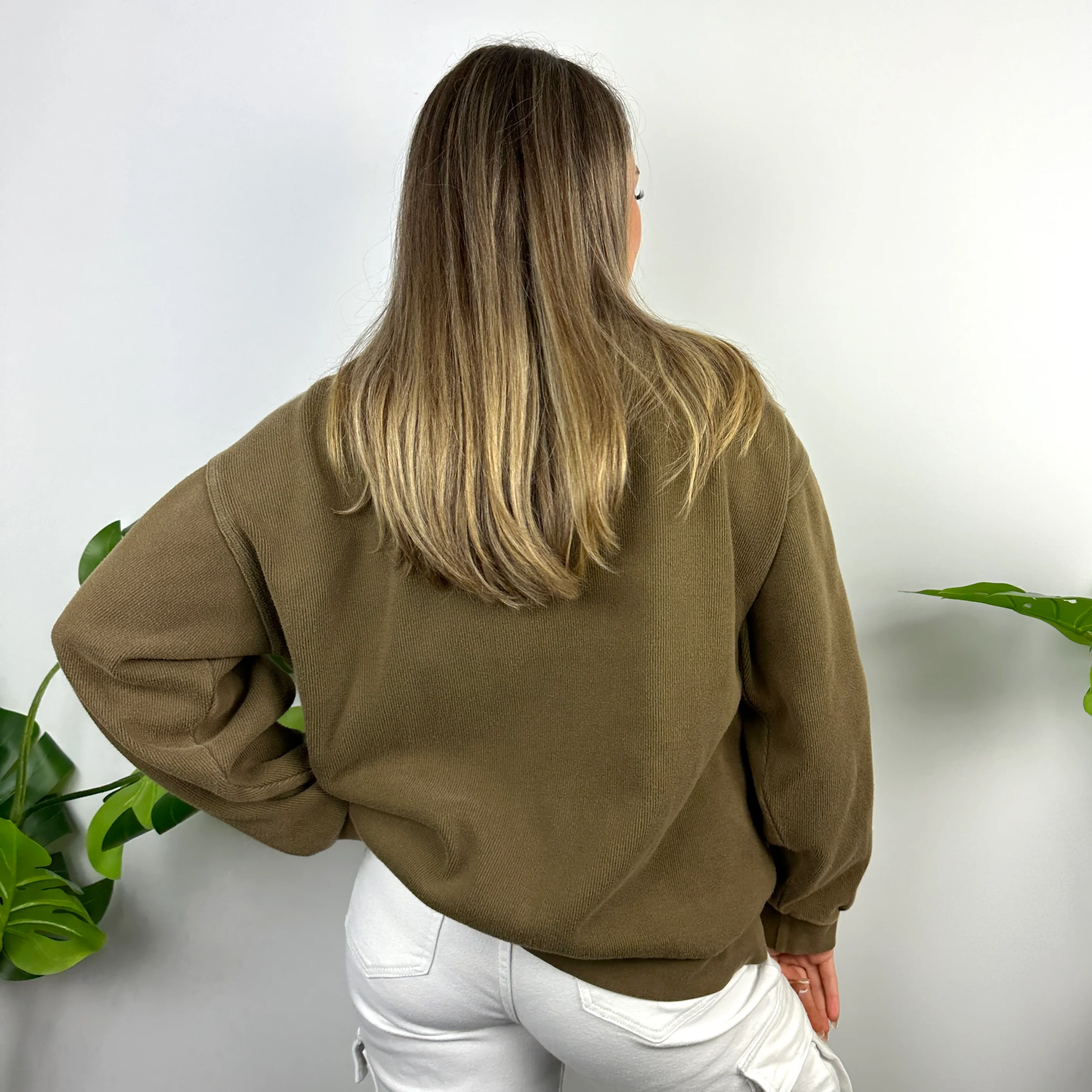 Nike Khaki Embroidered Spell Out Sweatshirt (L) - Image 3
