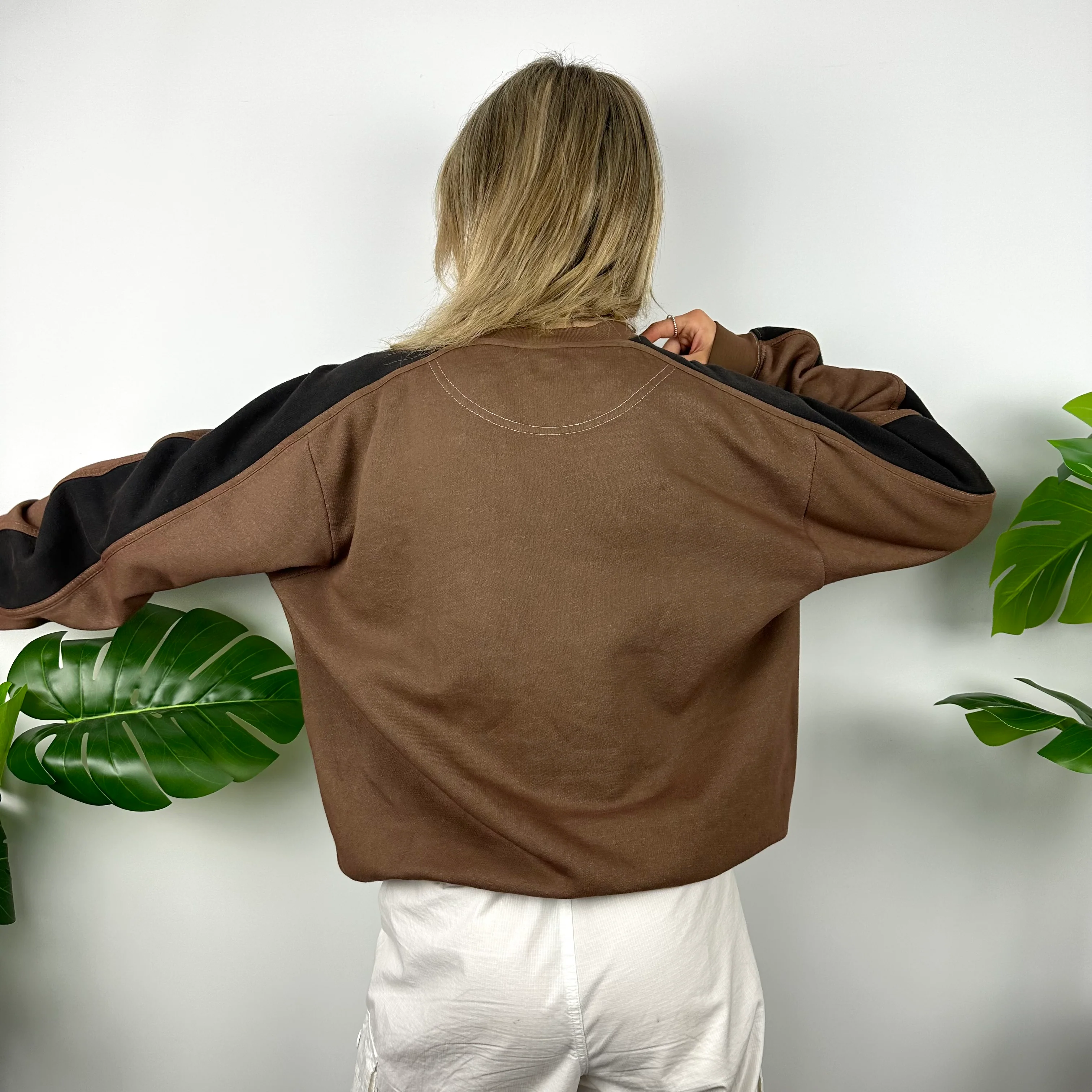 Nike Brown Embroidered Spell Out Sweatshirt (M) - Image 5