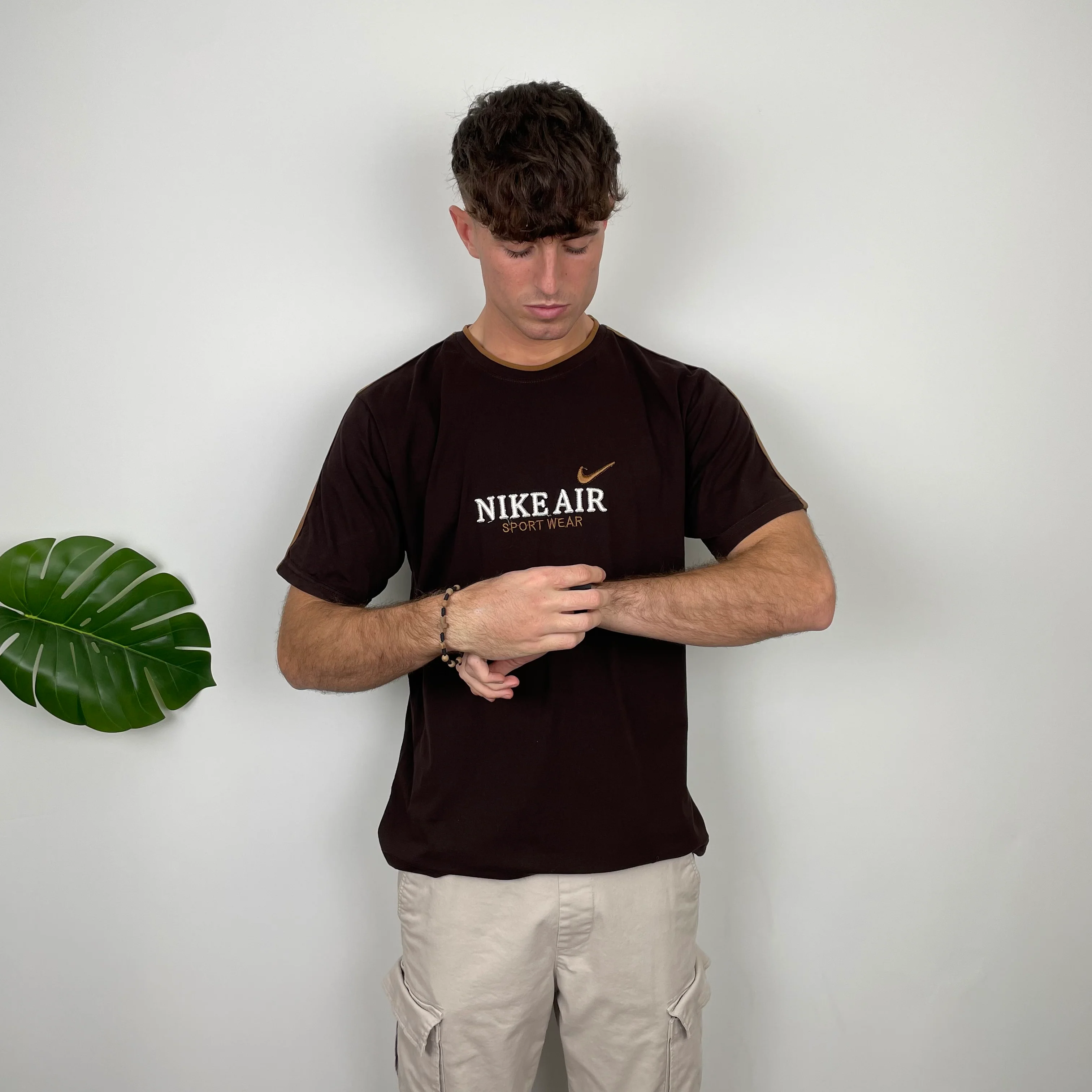 Nike Brown Spell Out T Shirt (L) - Image 3